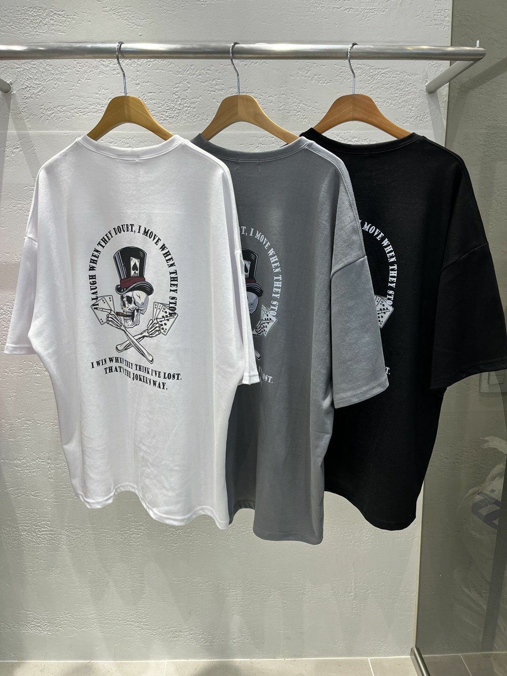 OverSize英文字圖案短袖Tee 10.GVTY-0193T