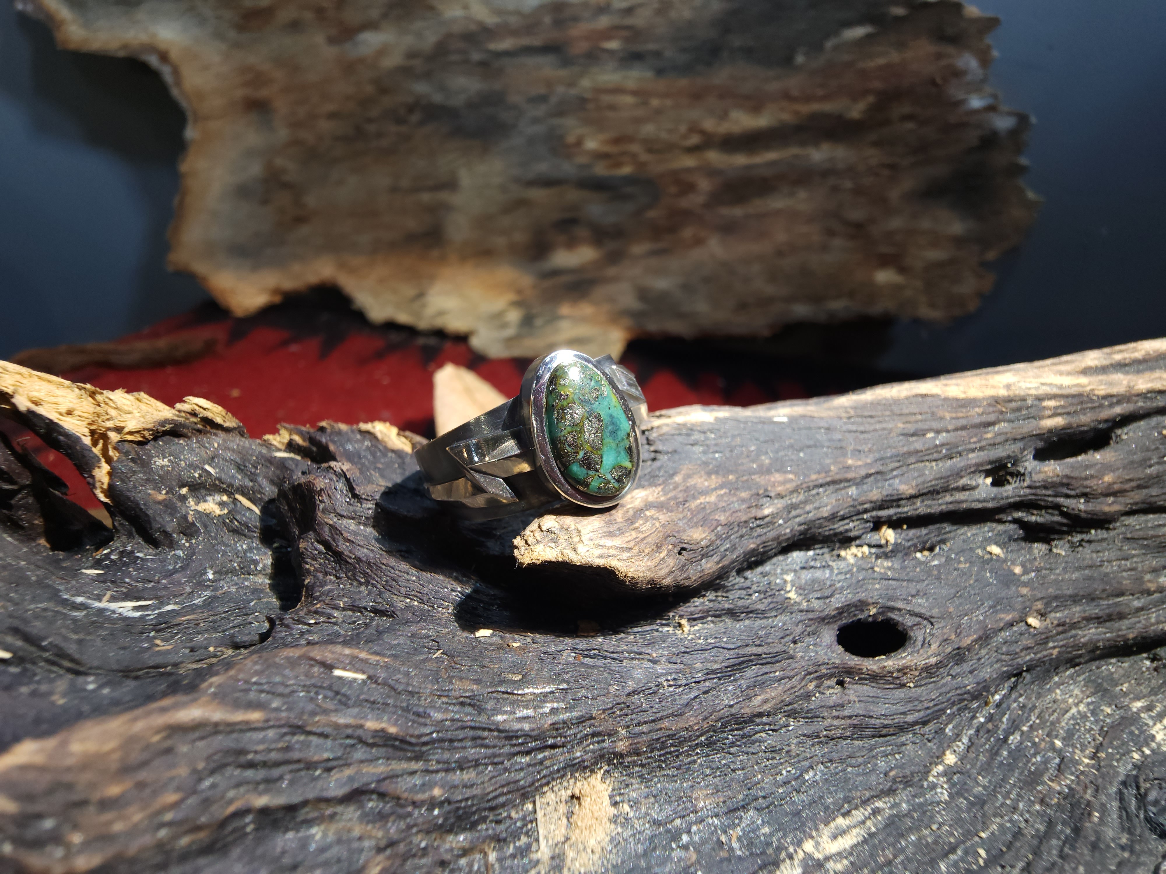 *Black Venom Jewelry- Freedom & Prayer 純銀閃電戒鑲 Morenci II松石