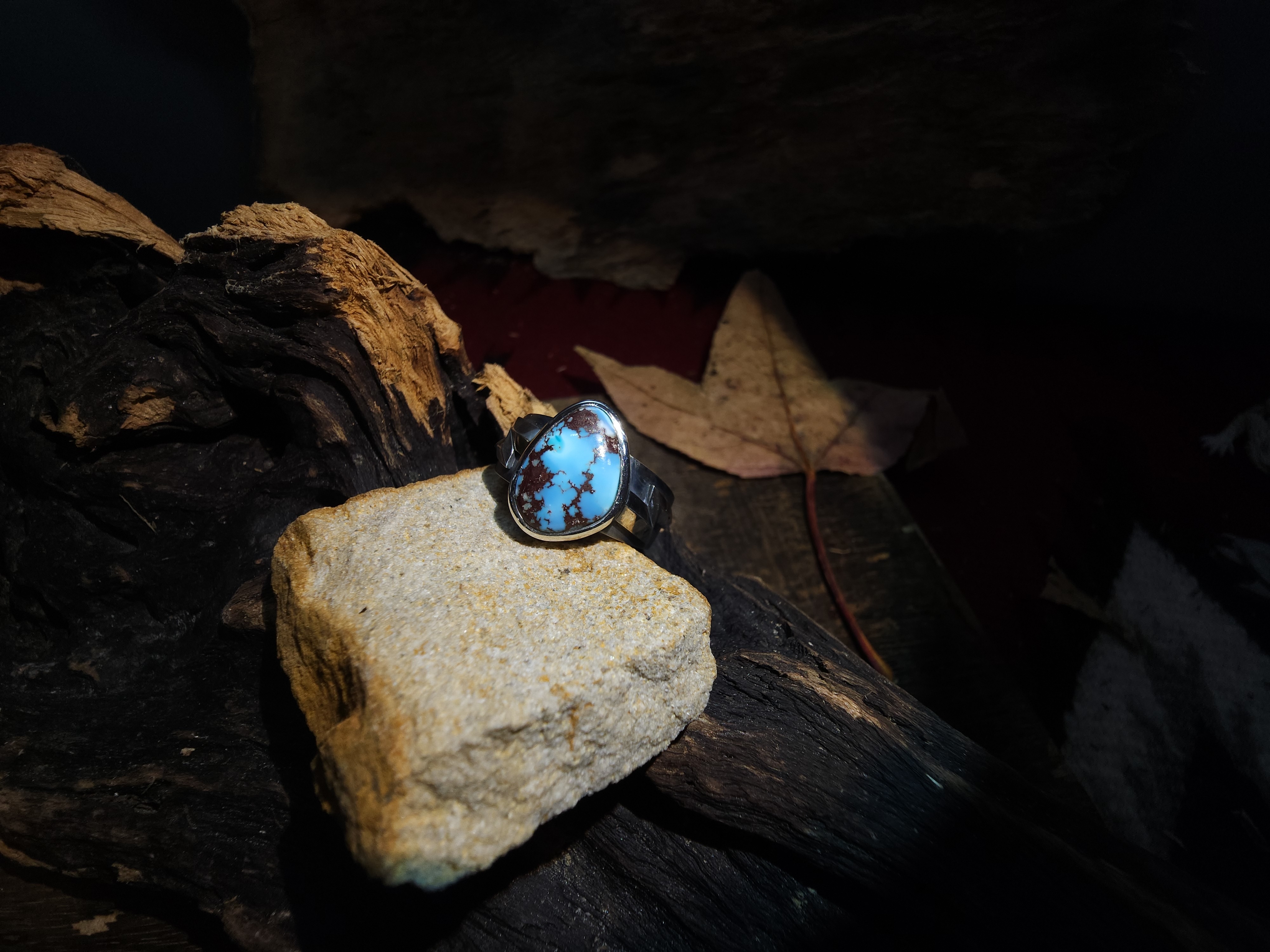 *Black Venom Jewelry- Freedom & Prayer 純銀閃電戒鑲 Golden Hill 松石