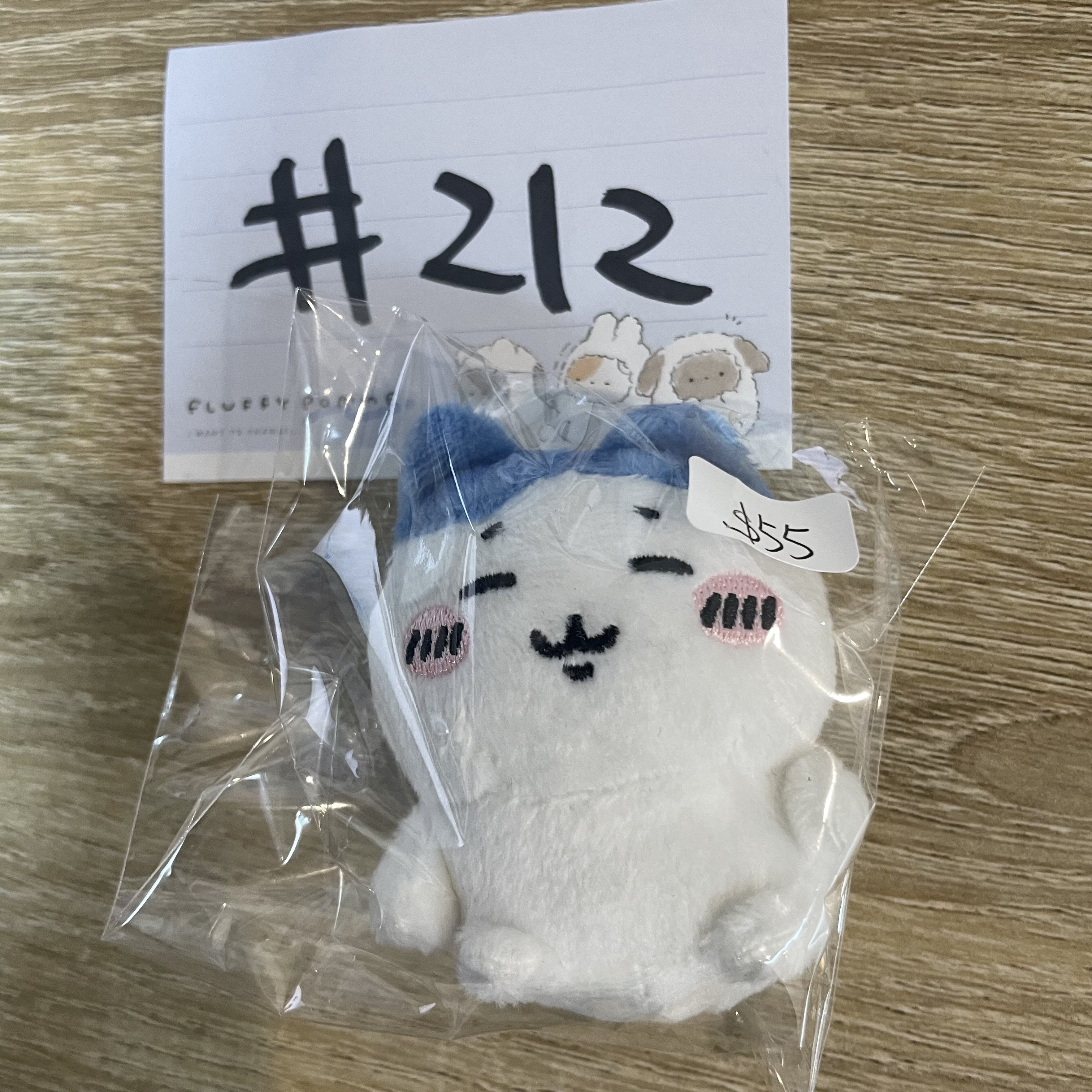 CHIIKAWA 八字貓 公仔#212