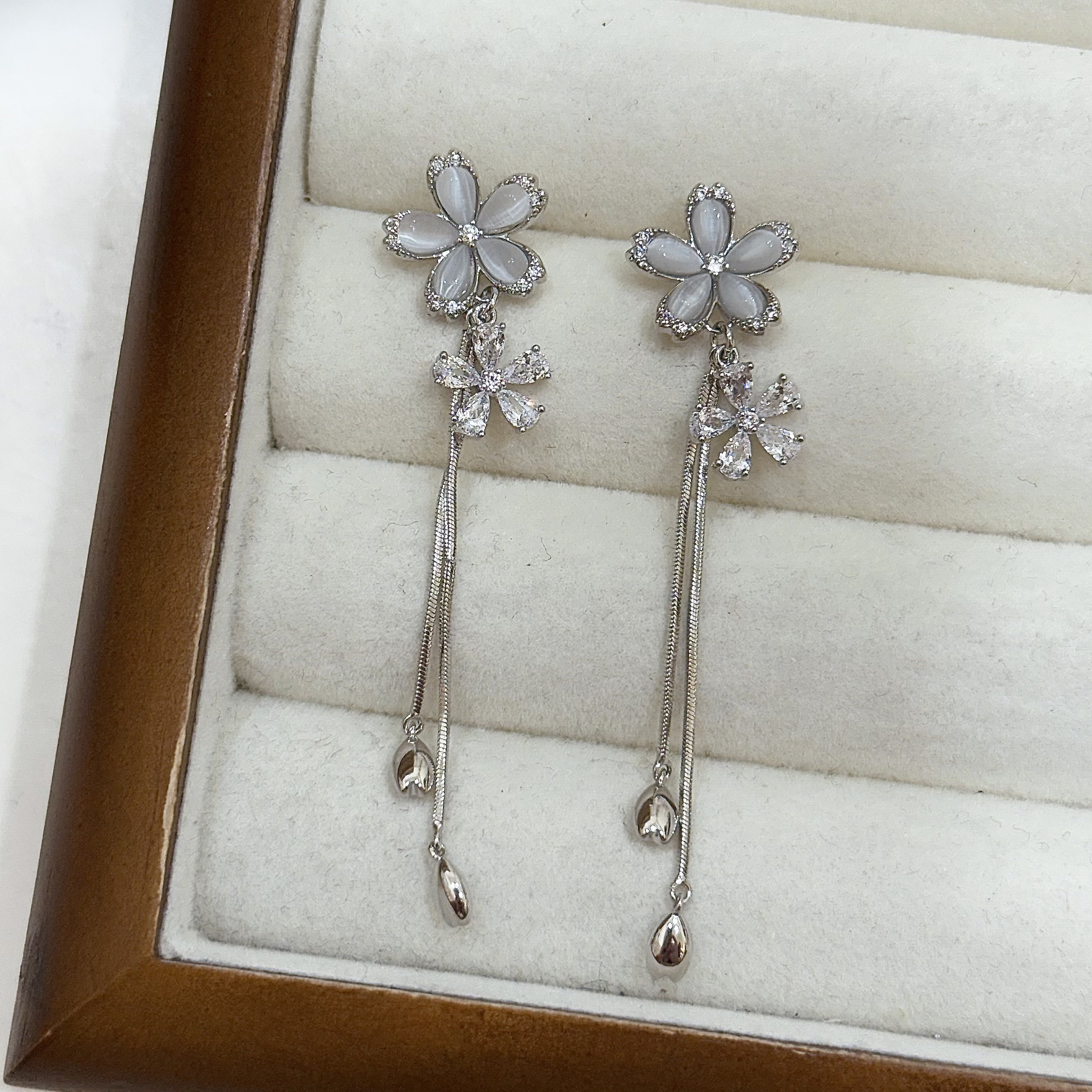 U18貓眼鋯石花朵垂吊