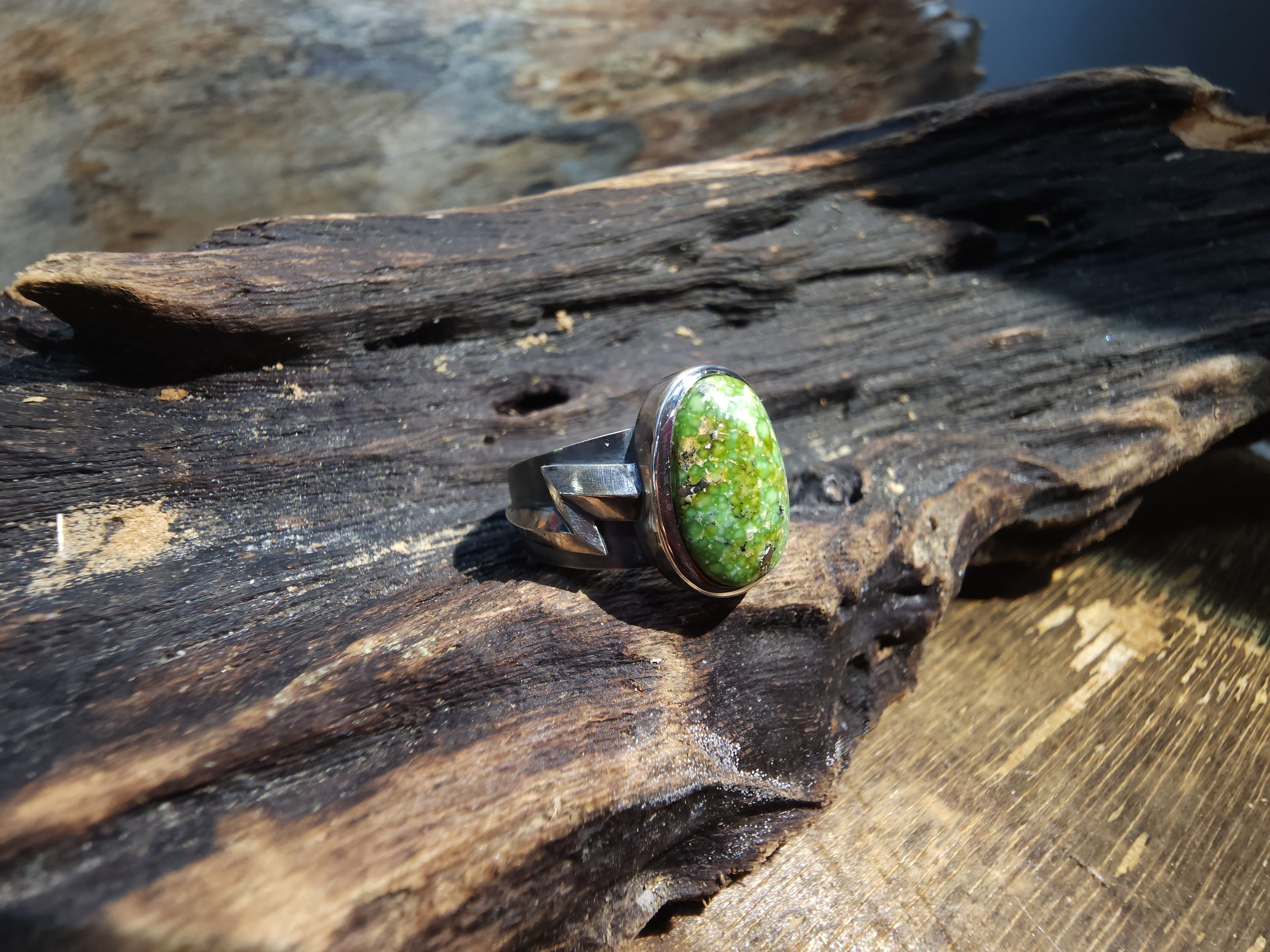 *Black Venom Jewelry- Freedom & Prayer 純銀閃電戒鑲 Sonora Gold 松石