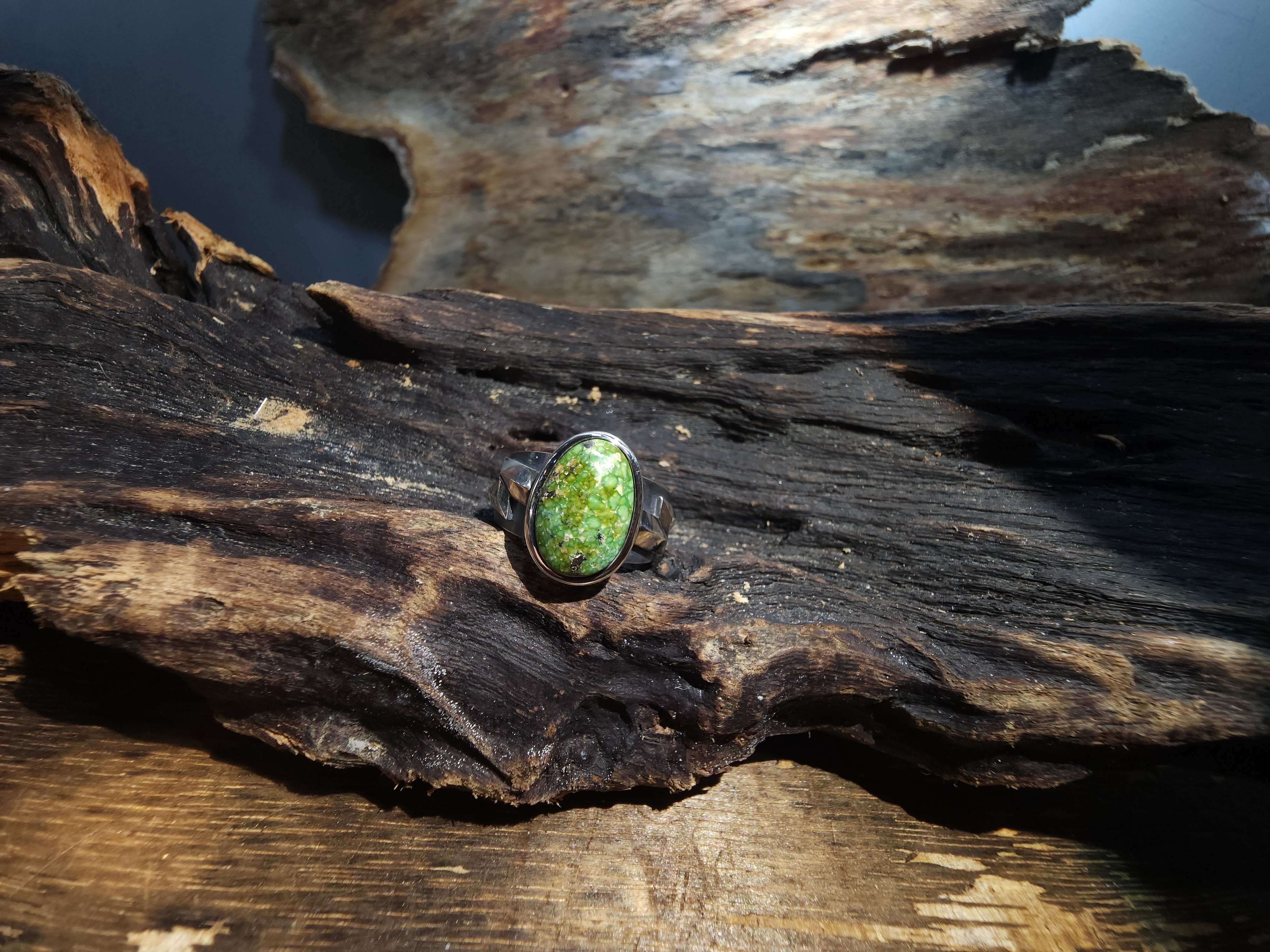 *Black Venom Jewelry- Freedom & Prayer 純銀閃電戒鑲 Sonora Gold 松石