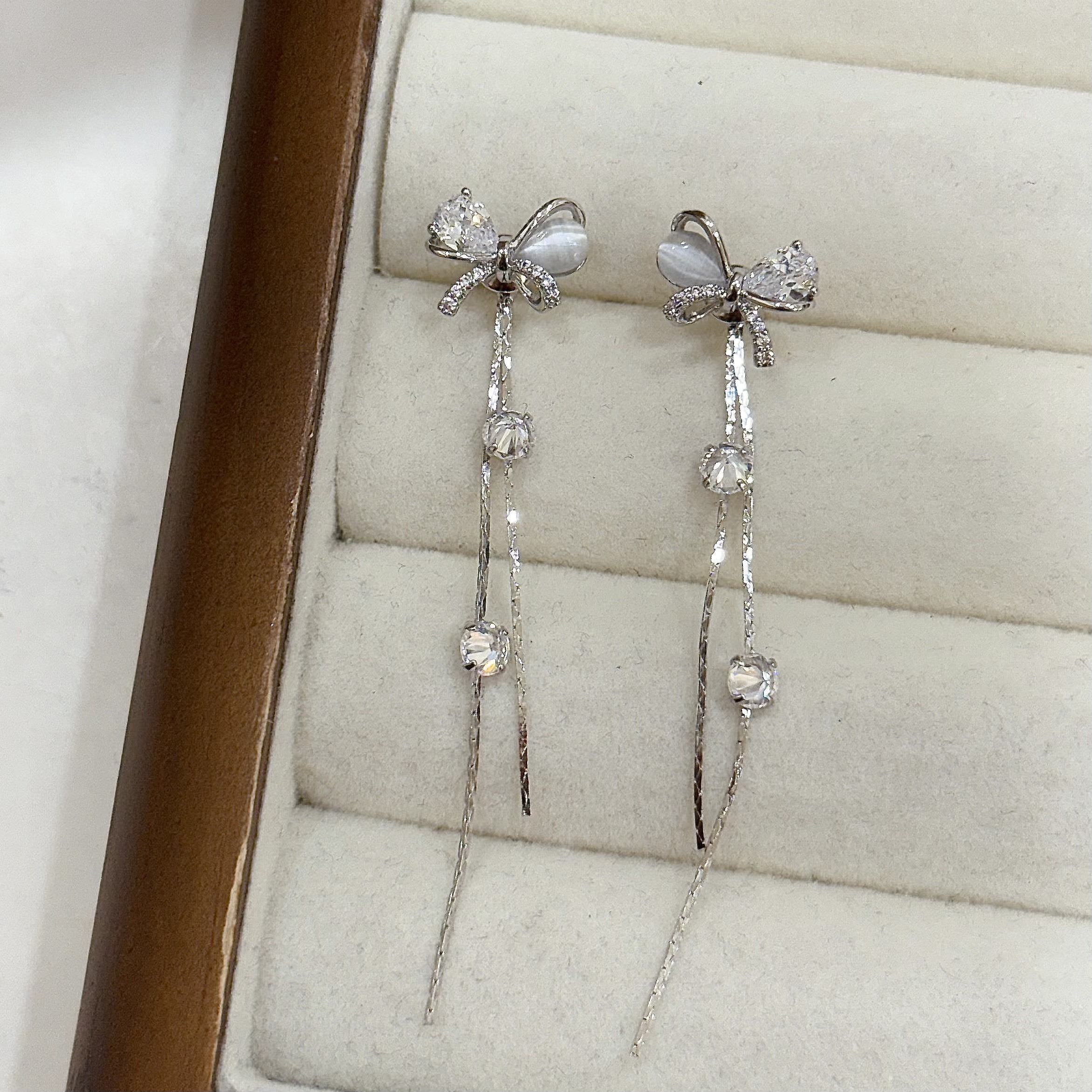 U37貓眼鋯石前後扣垂吊