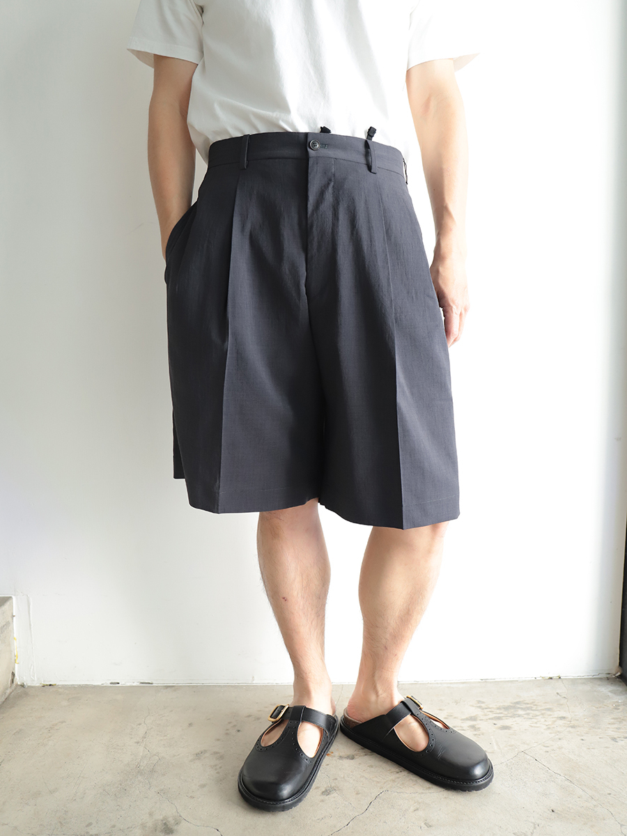 YOKO SAKAMOTO Double Pleated Shorts Charcoal Gray