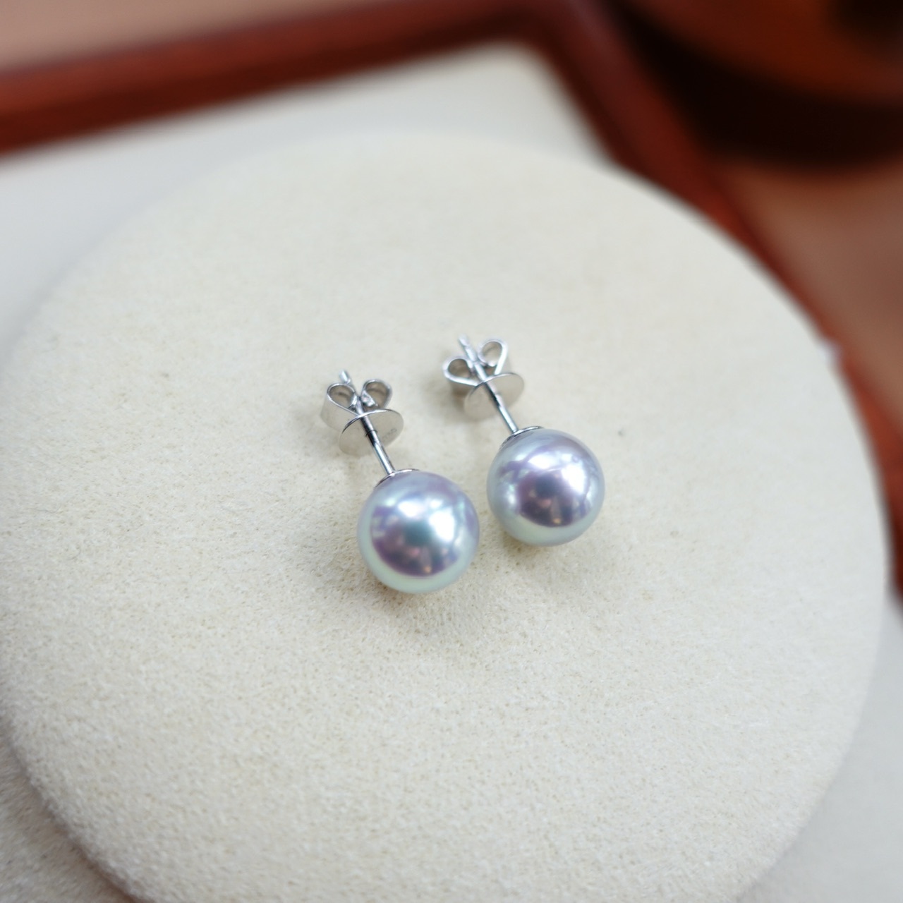 18K金日本天然銀藍色Akoya耳釘-頂級鏡面光澤，可遇不可求