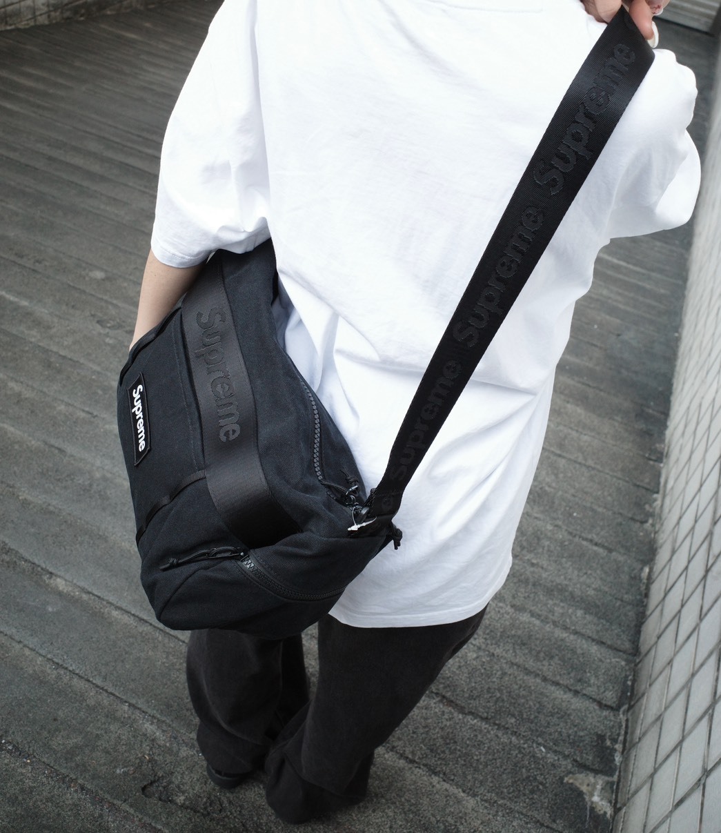 新品未使用 supreme 25ss utility bag black 新品 Supreme 25SS Utility Bag Black シュプリーム - メルカリ