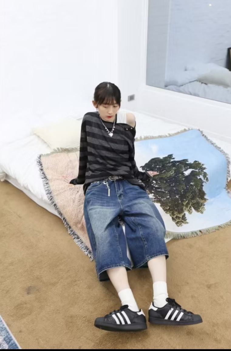 黃泥做舊七分牛仔褲