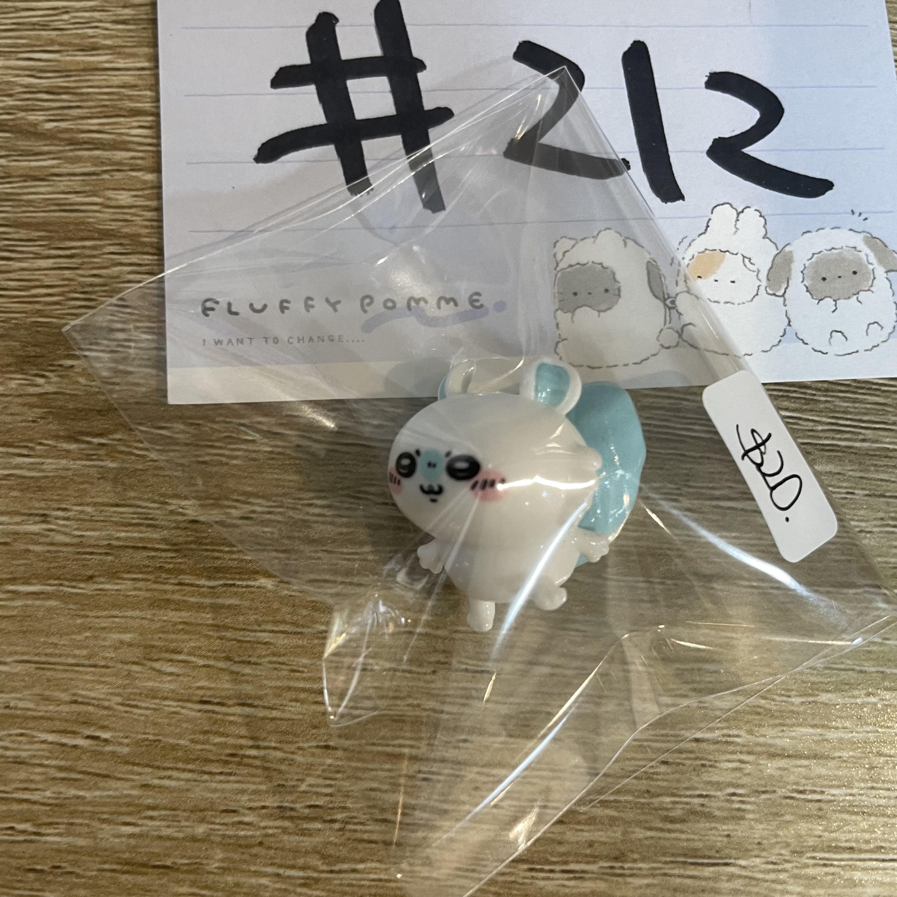 CHIIKAWA 飛鼠 FIGURE  #212