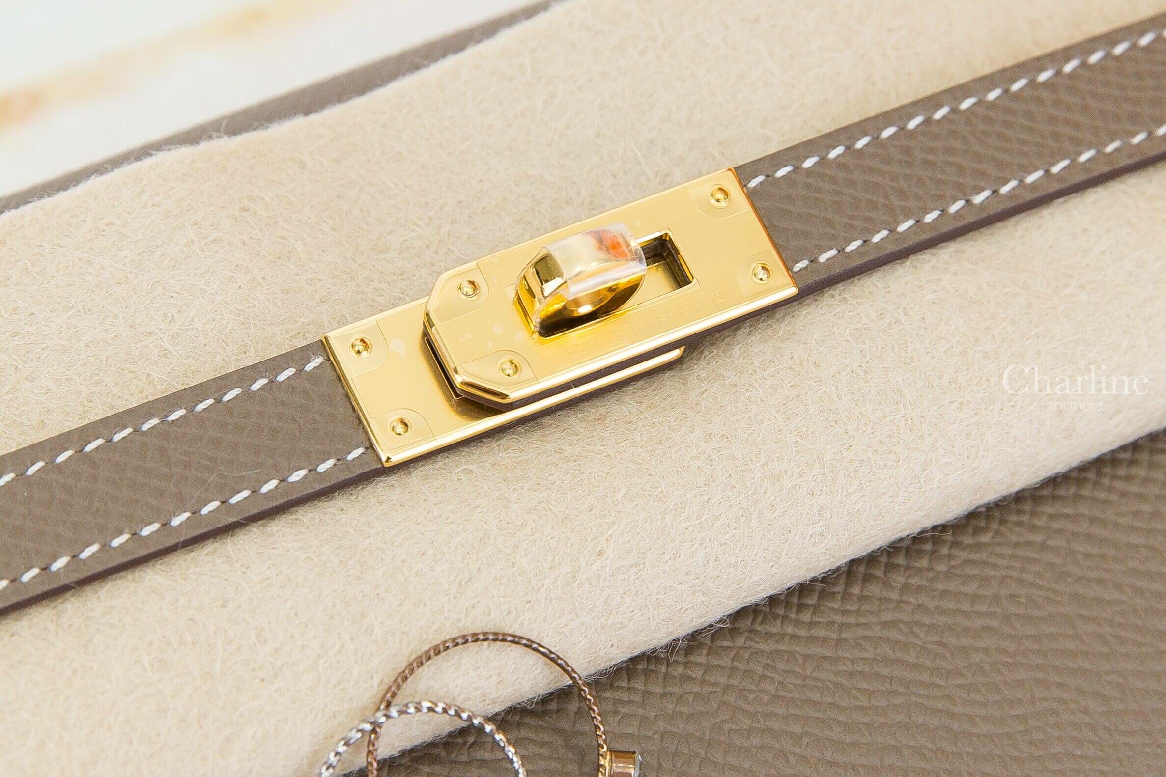 Hermès Kelly Classique To Go Wallet 18 Etoupe Epsom 大象灰金釦凱莉肩背包