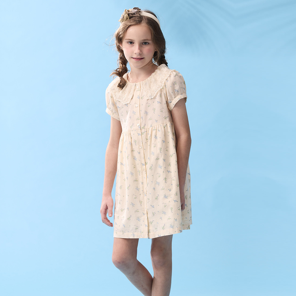 PIPPY 蕾絲大領片典雅碎花洋裝 卡其