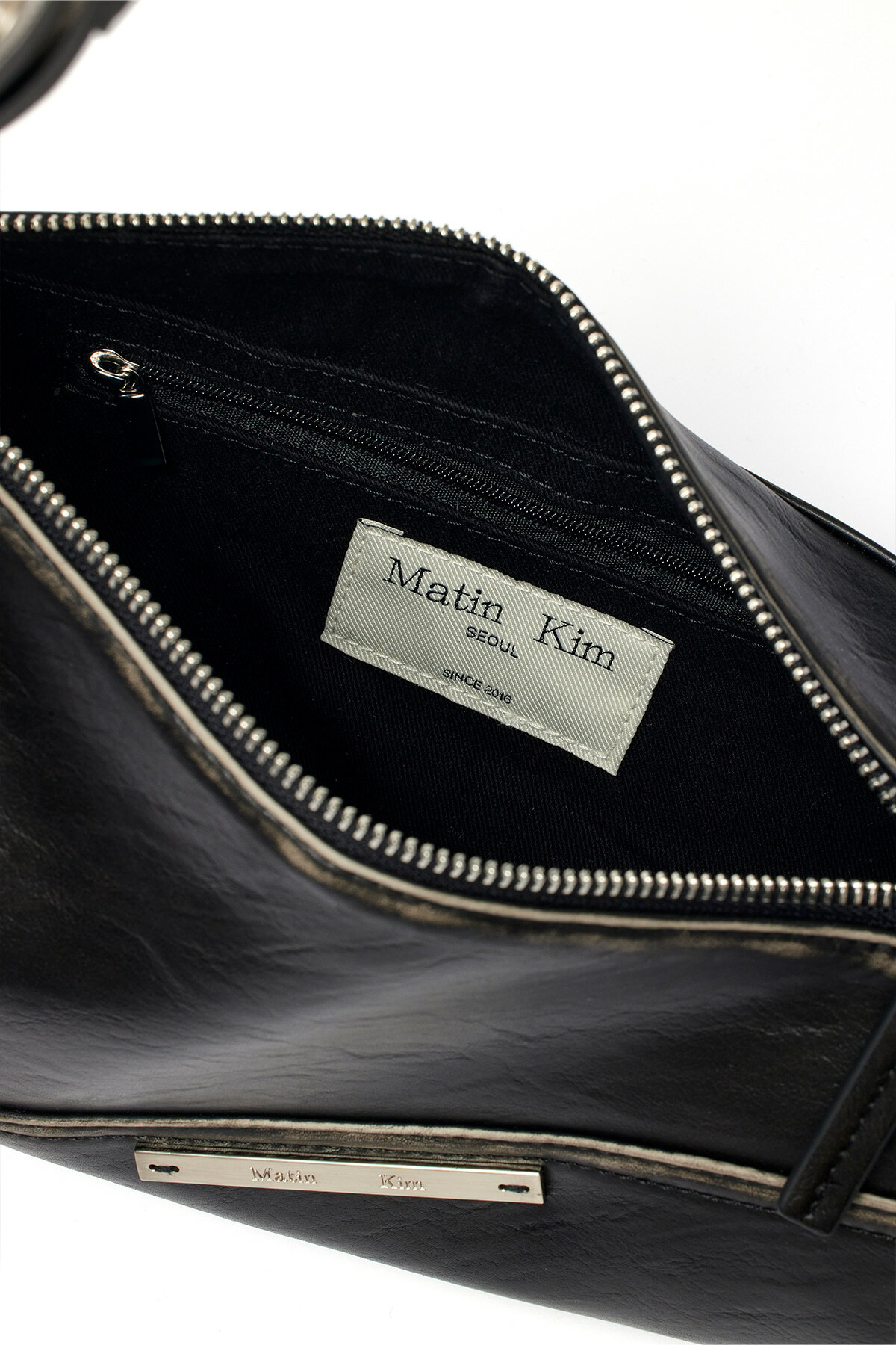 PRE ORDER) MATIN KIM DIRTY WASHED DIAGONAL BAG