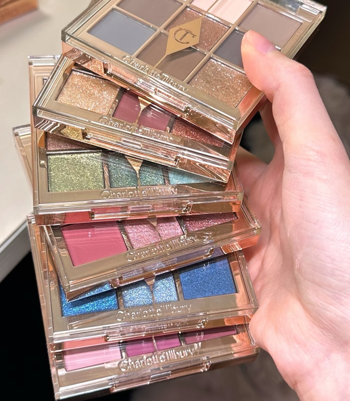 預購 Charlotte Tilbury九色眼影盤