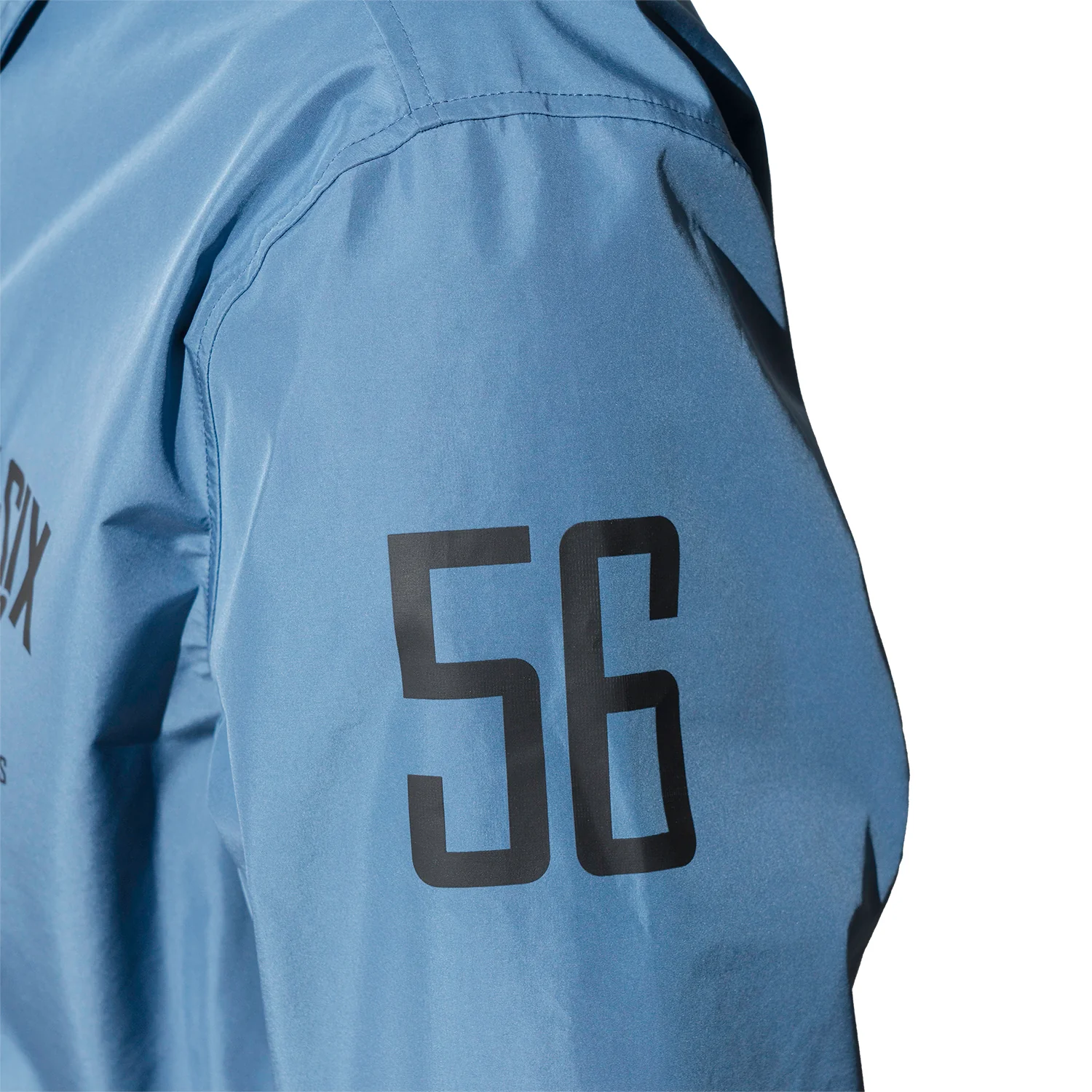 56DESIGN 三層防護教練外套，都市機能風格，日常穿搭與通勤騎行的多功能選擇