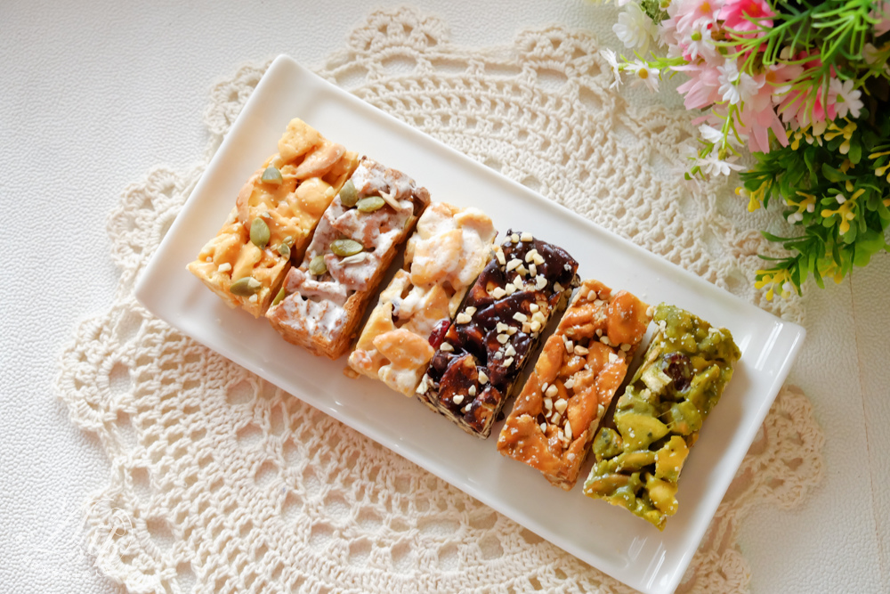 【直播】食在幸福 TW0314300 雪花餅一代系列(非素食) (1袋12入)