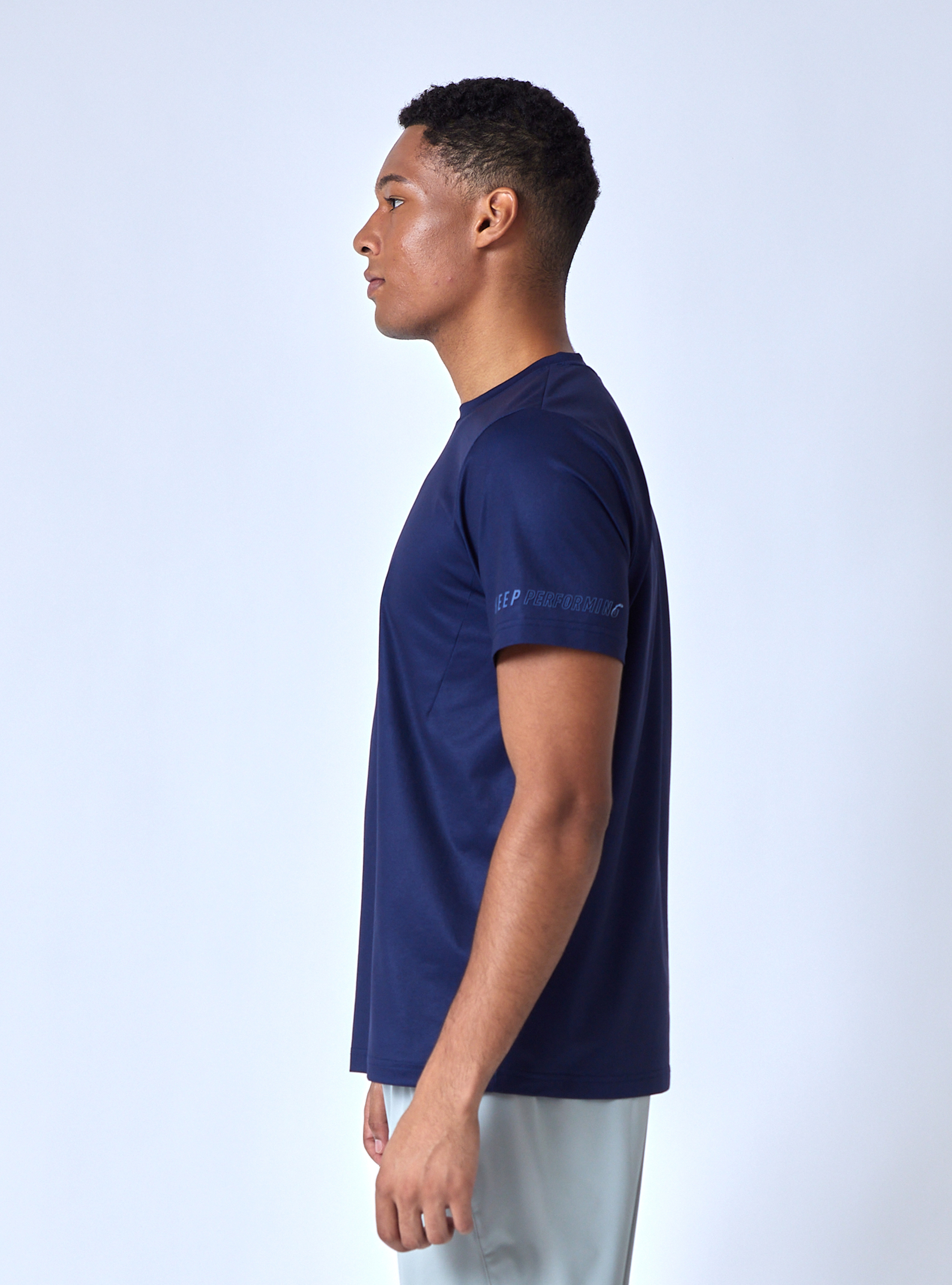 男女適穿 涼感圓領T-Shirt