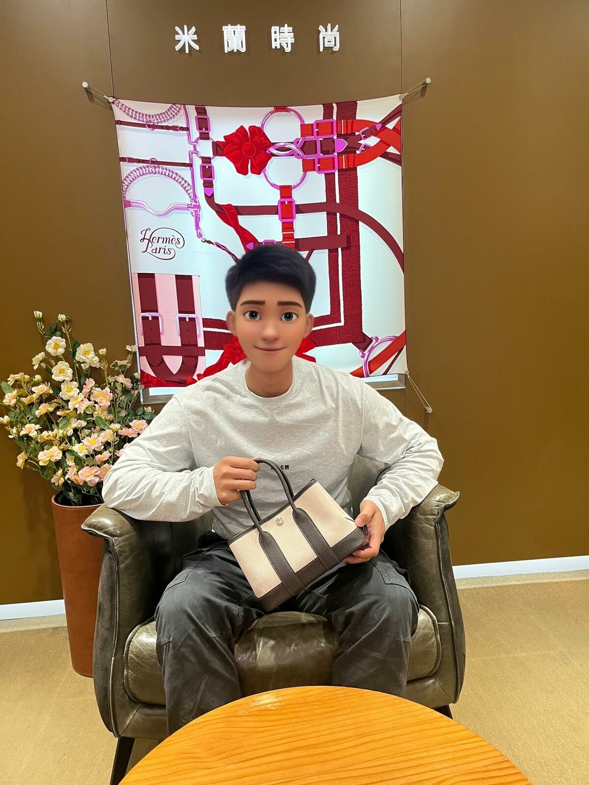 19/2/2025購買 【感謝支持】 VIP靚靚再來復購🛍️ 今次買新款mini GP烏木色係送俾媽媽🎁 兩兄妹超級暖心❤ 多謝你哋一直以來嘅支持同信任🥰🫶