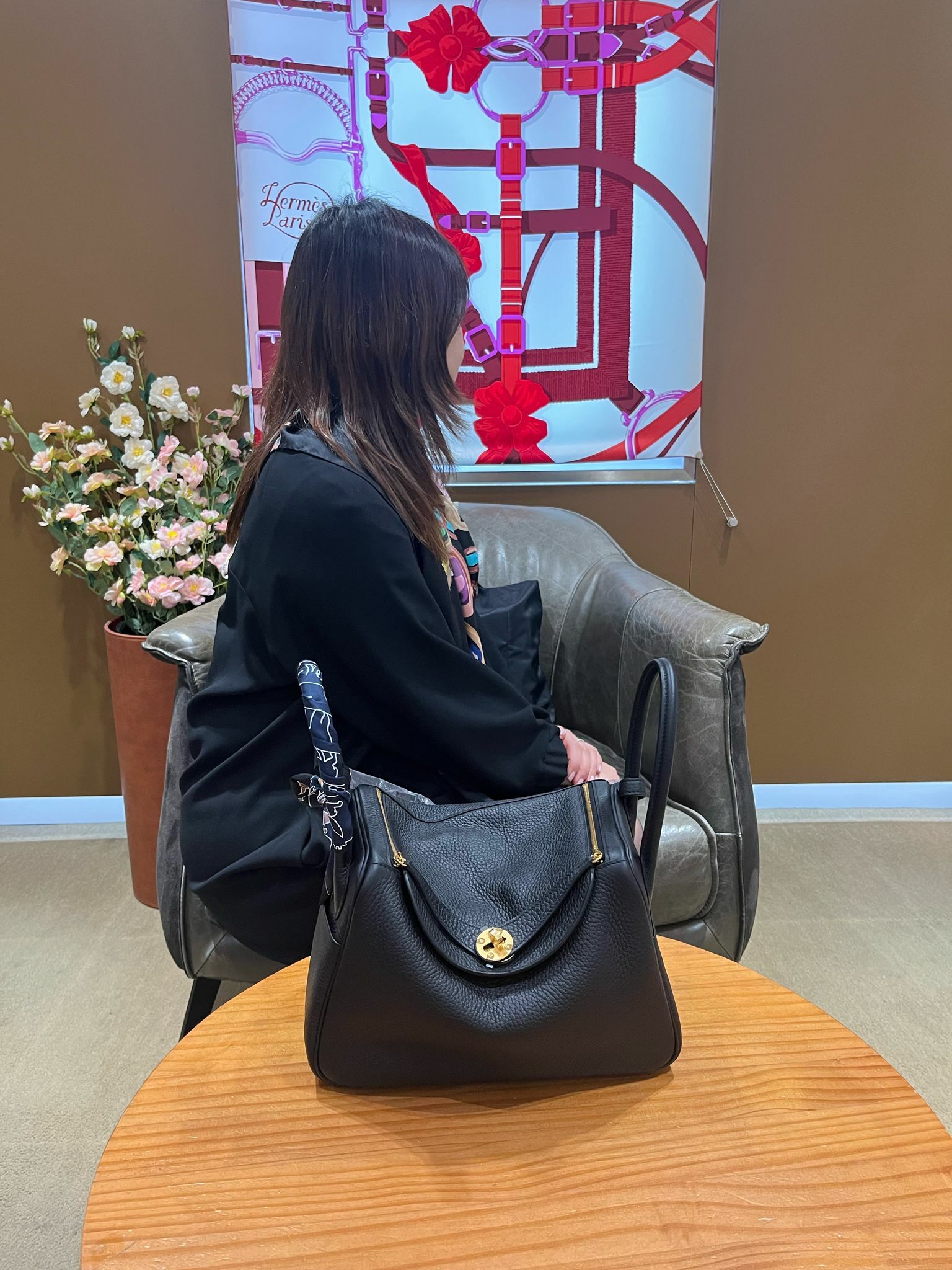 19/2/2025購買【感謝支持】 靚靚爽快抱走L26黑金🎩 配埋Twilly🎀非常滿意😊 因為有門店 有現貨選擇我哋✌️多謝你嘅支持🫶