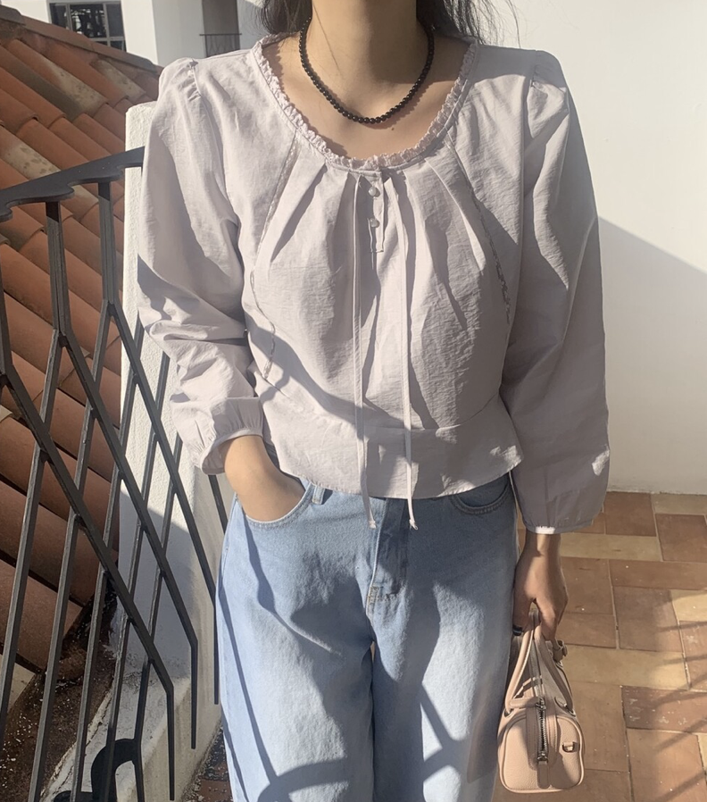 [現貨] Enid 蕾絲領短版荷葉上衣 [ 2色 / Free ]