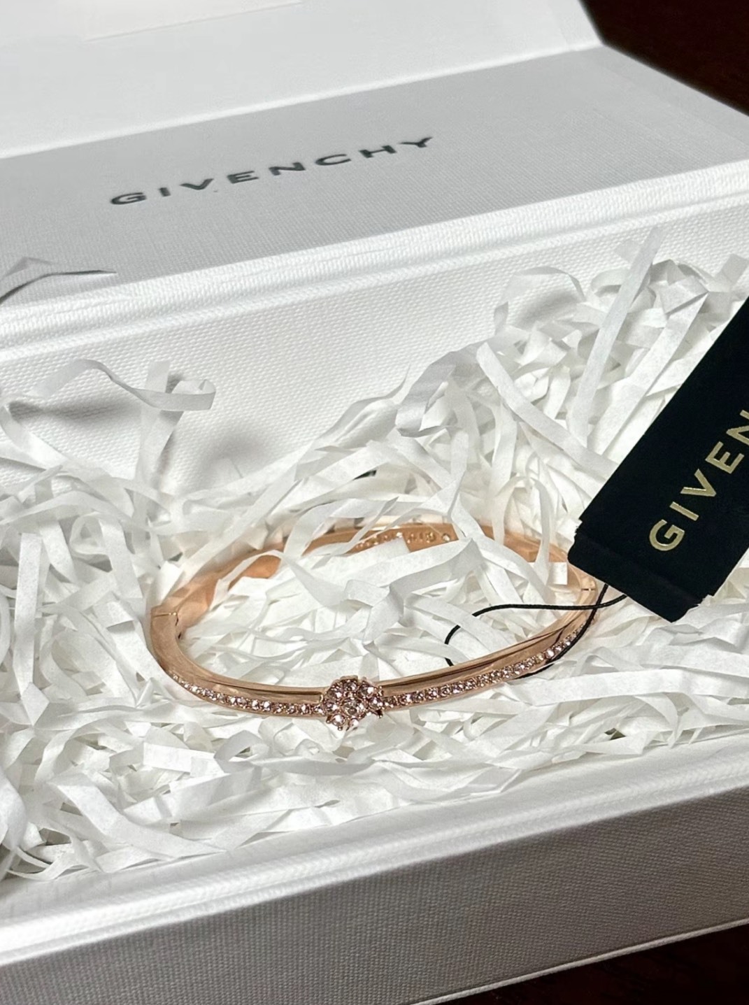 GIVENCHY 紀梵希 冬日之約 仿水晶鑽 手鐲