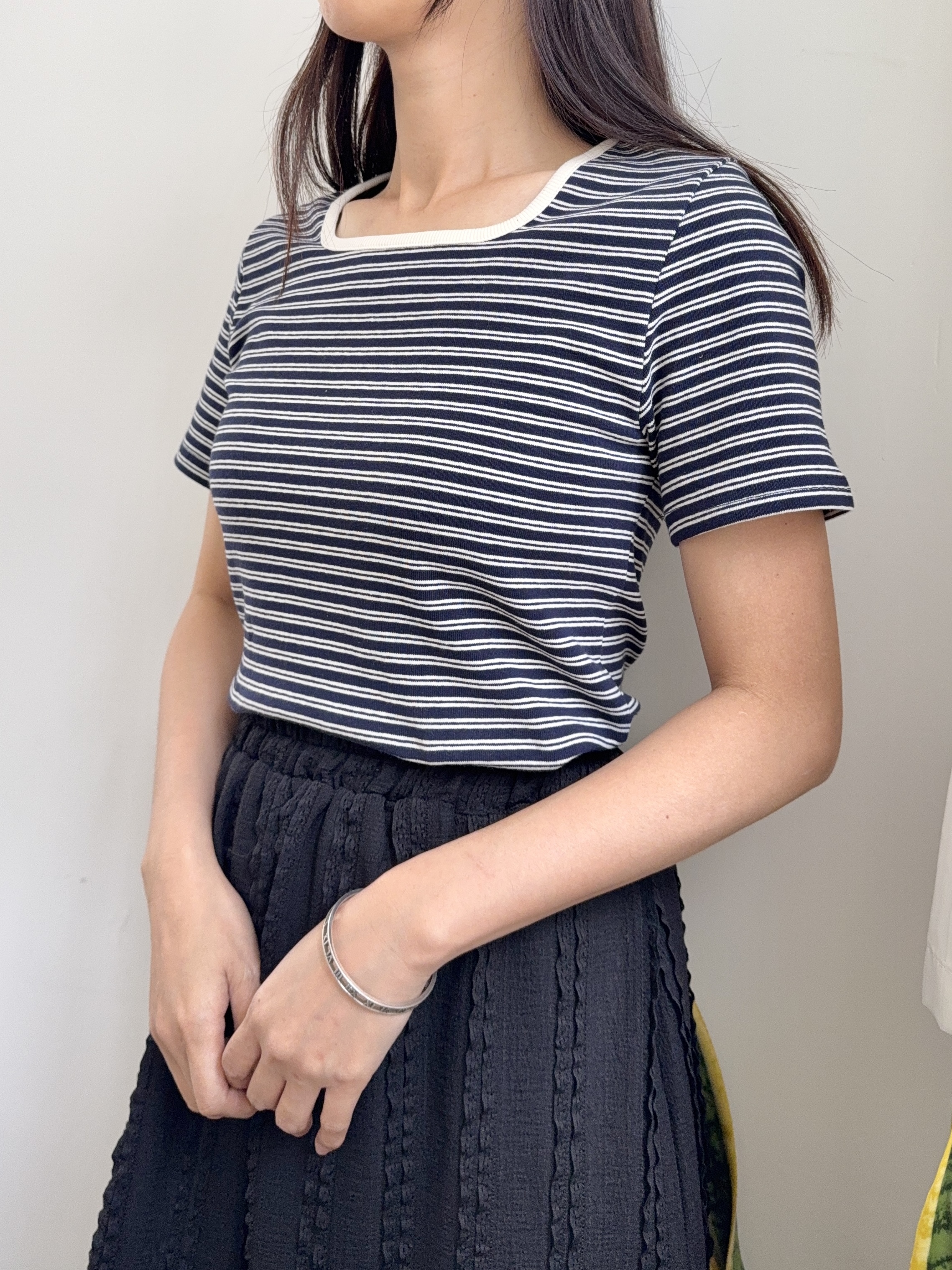 方領雙間紋彈性短袖