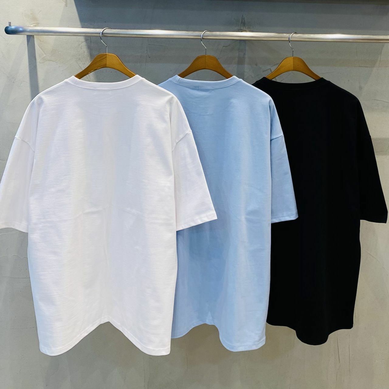 OverSize卡通圖案英文字短袖Tee UNSTANDARD-102T