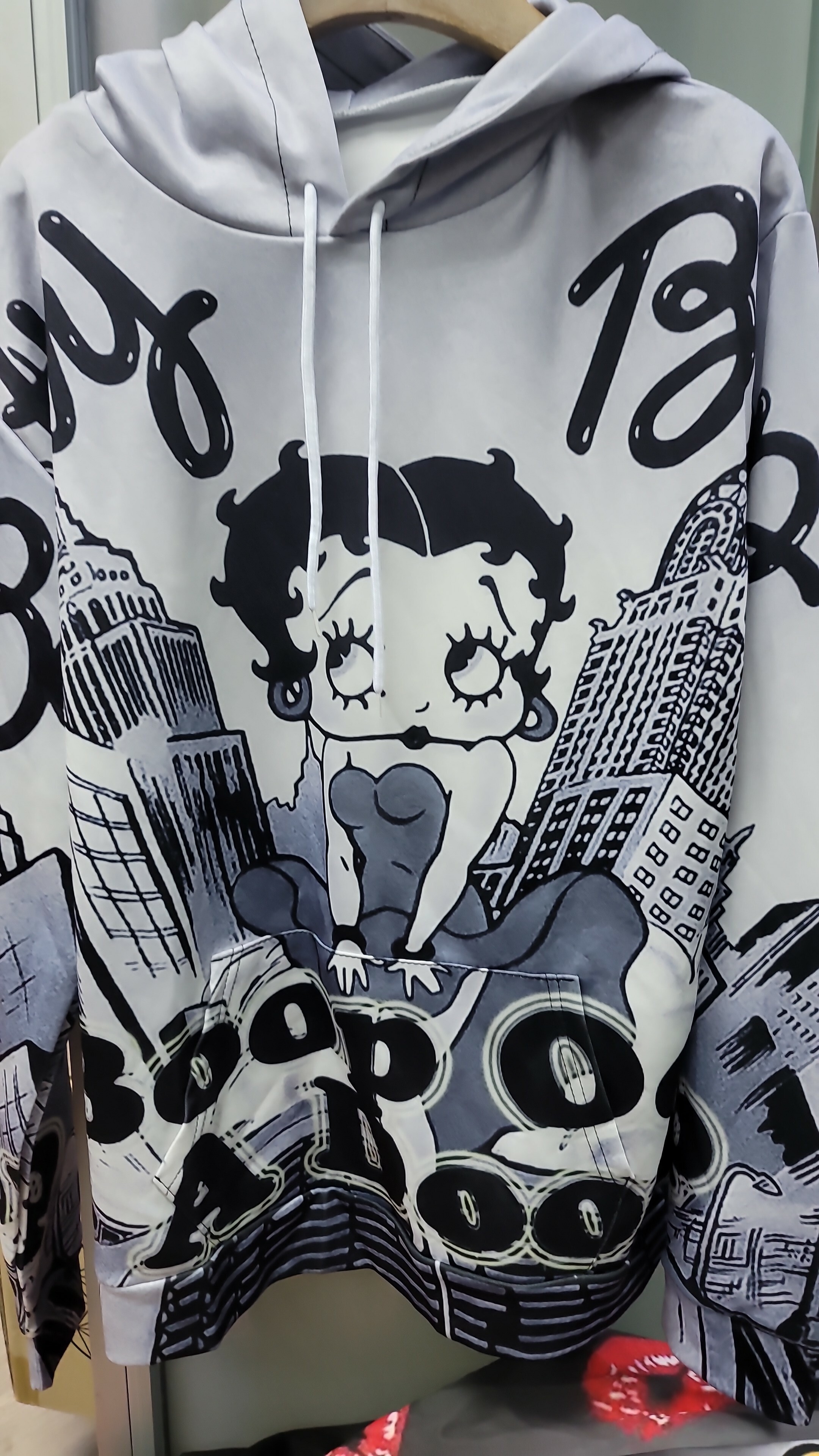 CD818**  有帽betty