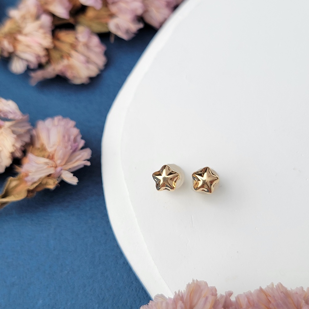 【me.luxe】K18星星耳環4mm/5mm