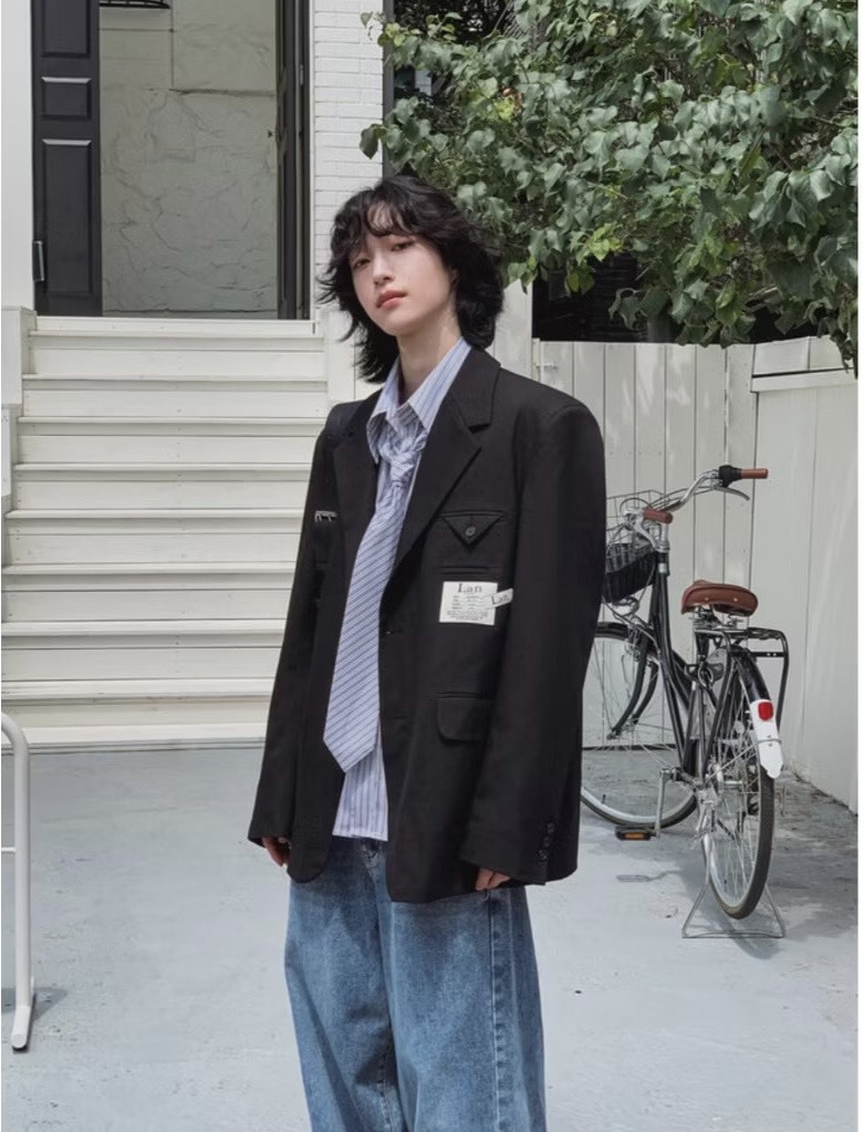 學院風貼標休閒翻領西裝外套