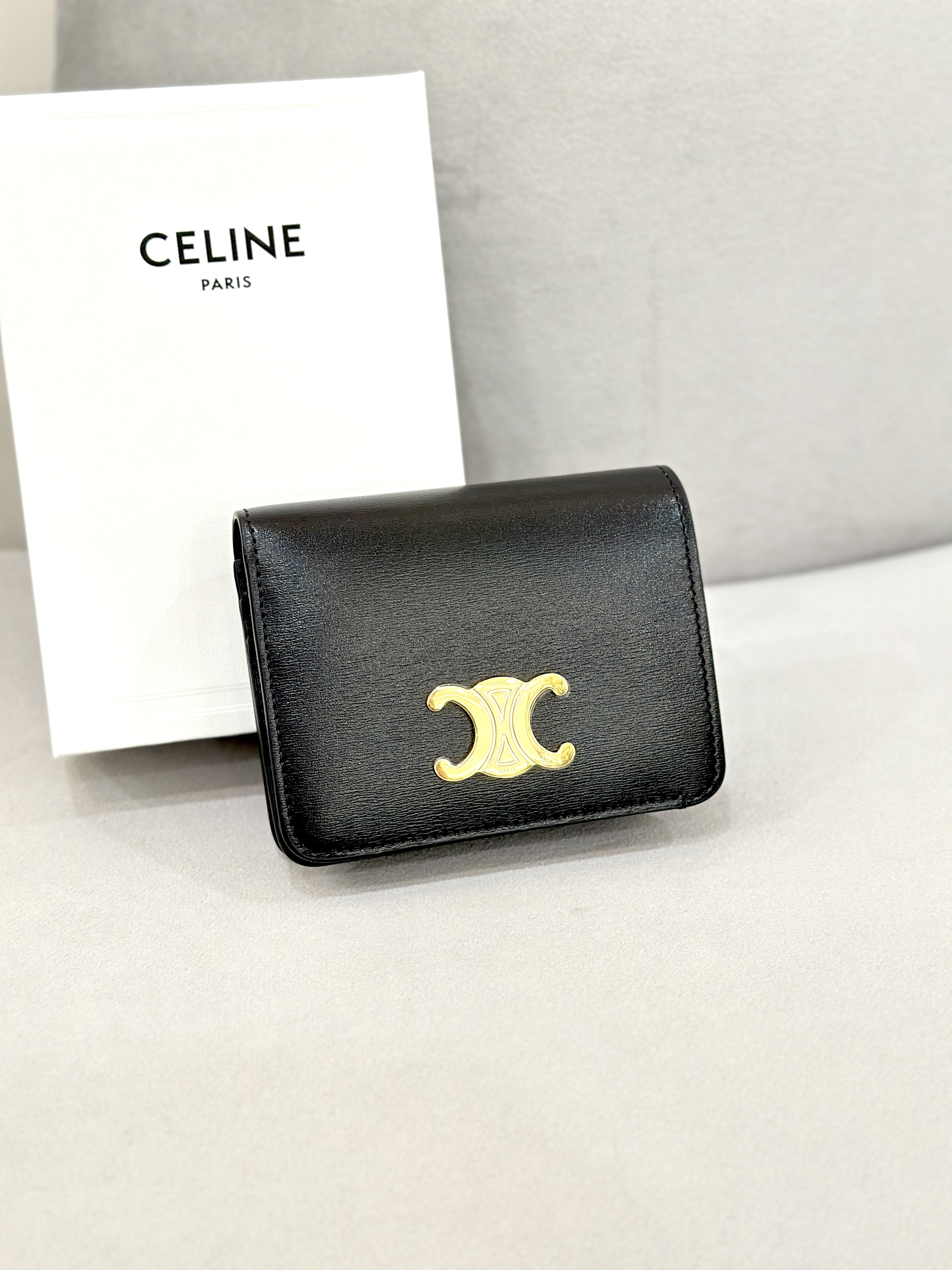CELINE Triomphe Compact Wallet