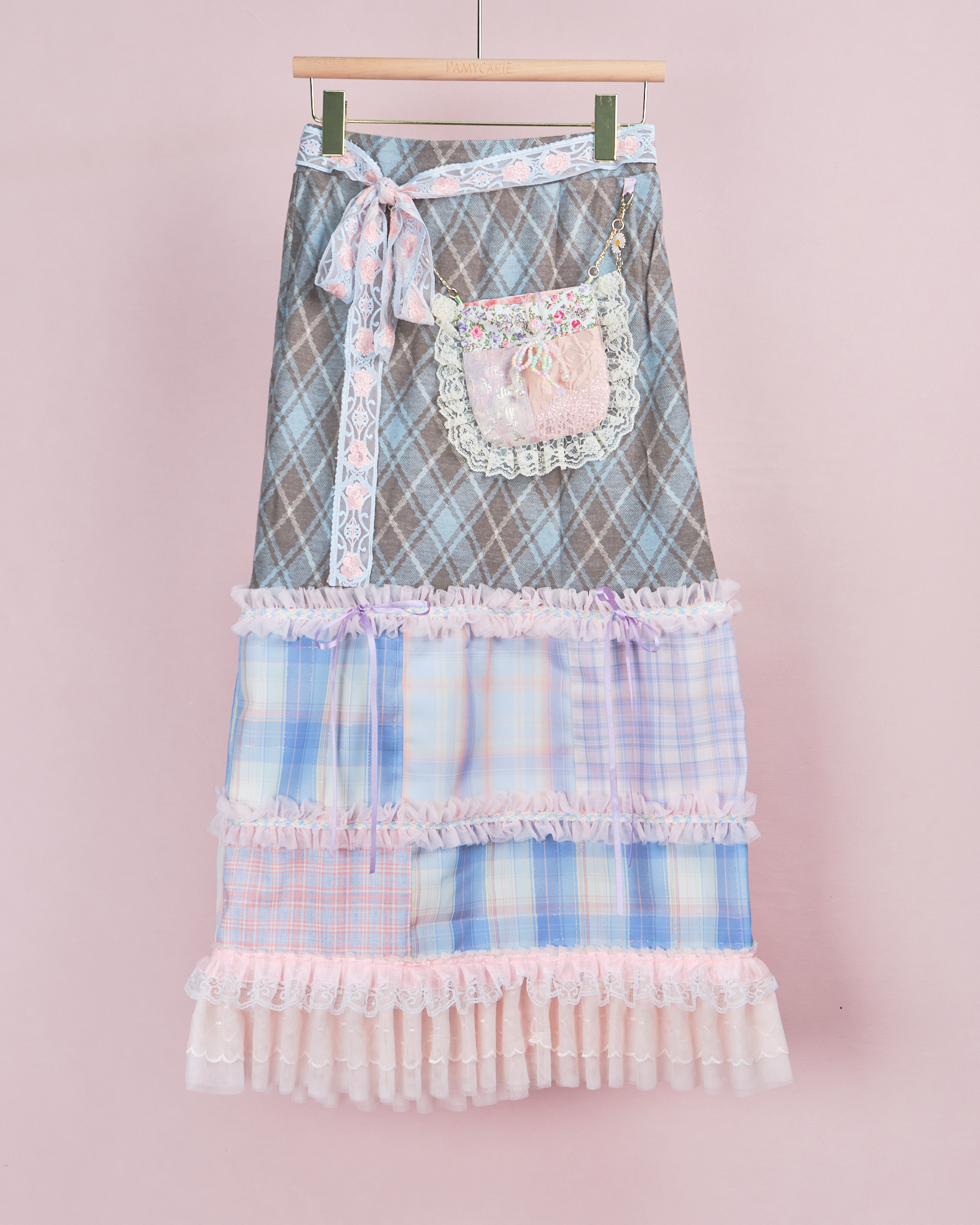 11932 格子拼布半身裙配可拆小袋子套裝