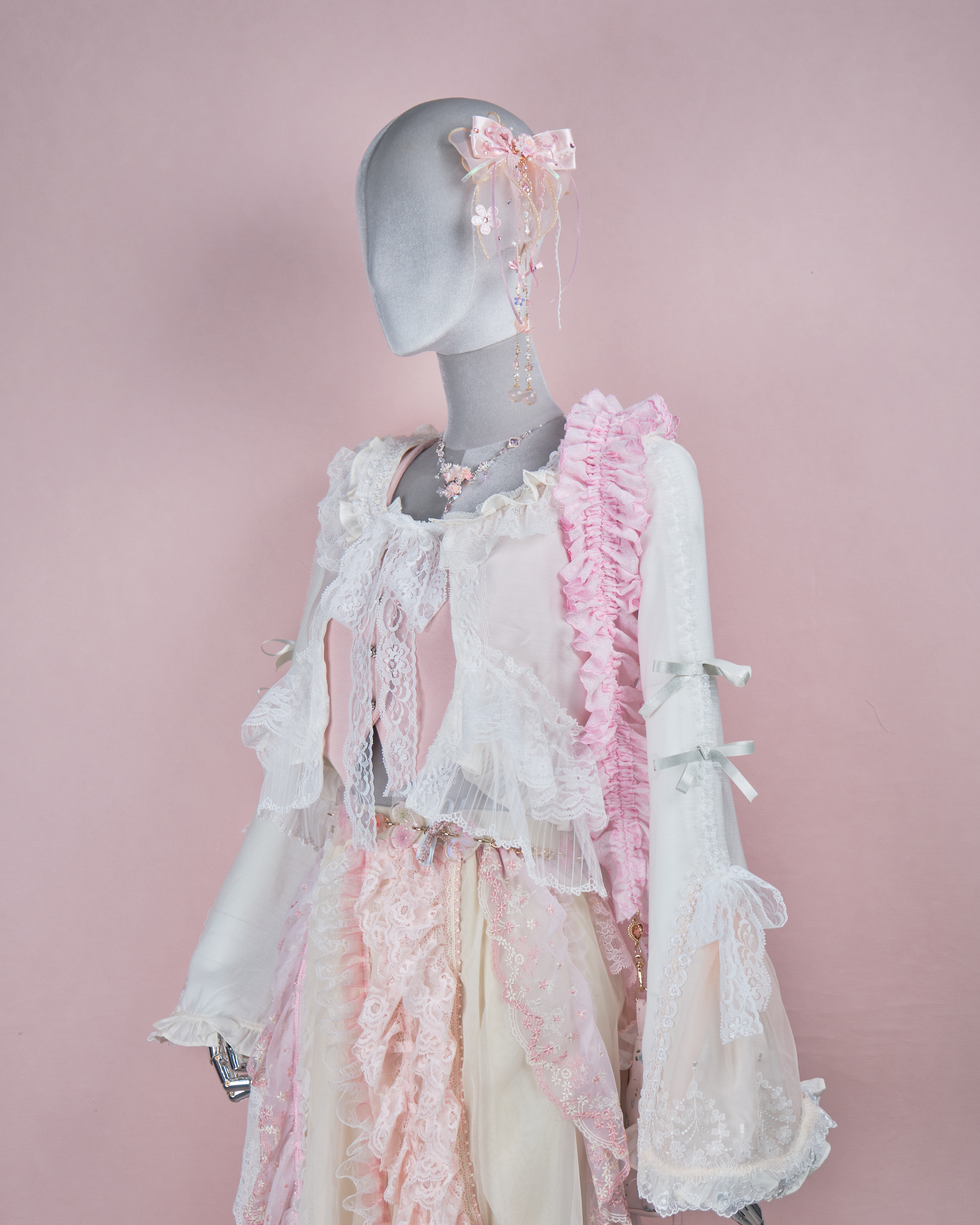 11967 櫻紡手製繡花蕾絲小外套別注版