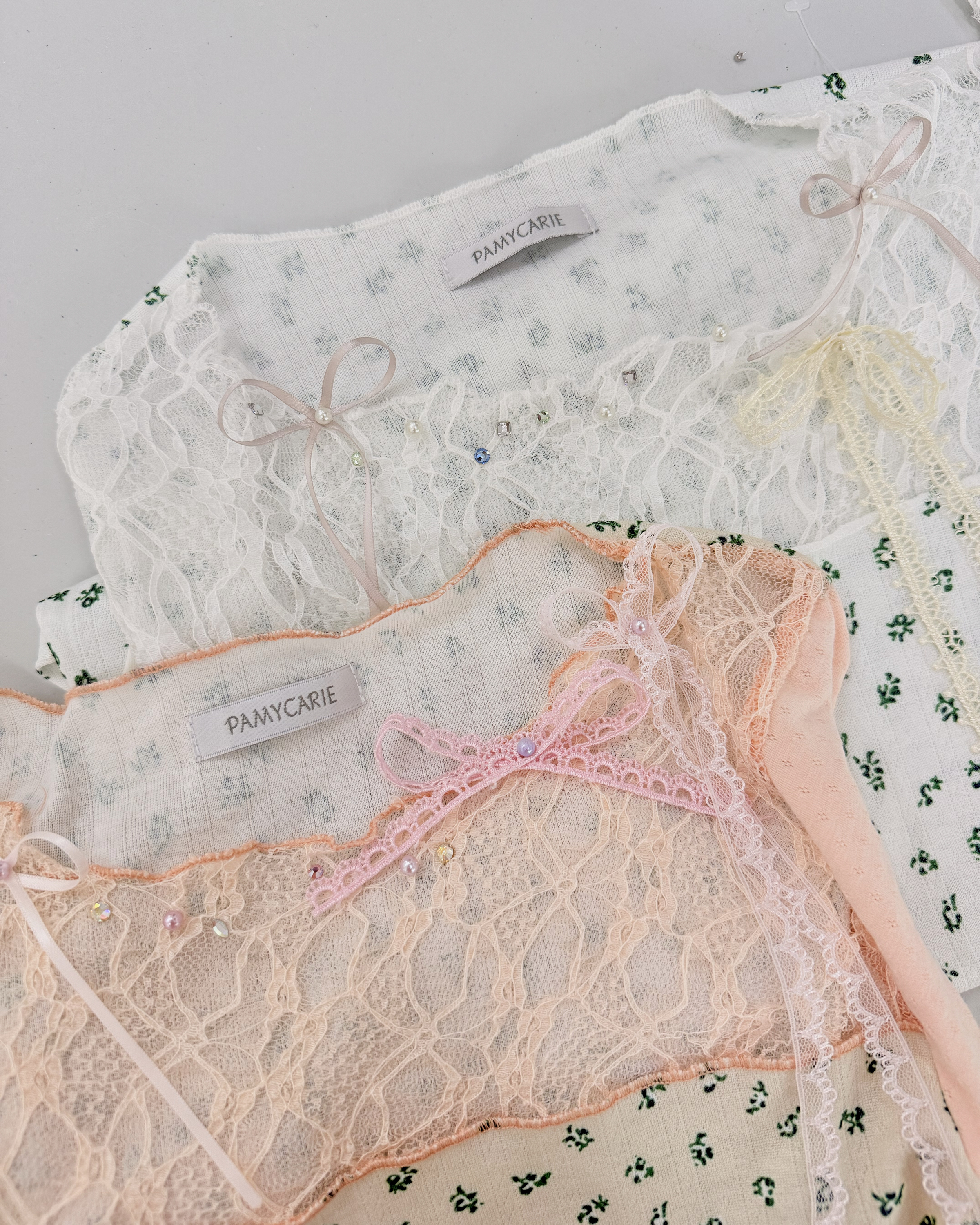 11983 Patchwork Laced Blouse (White)