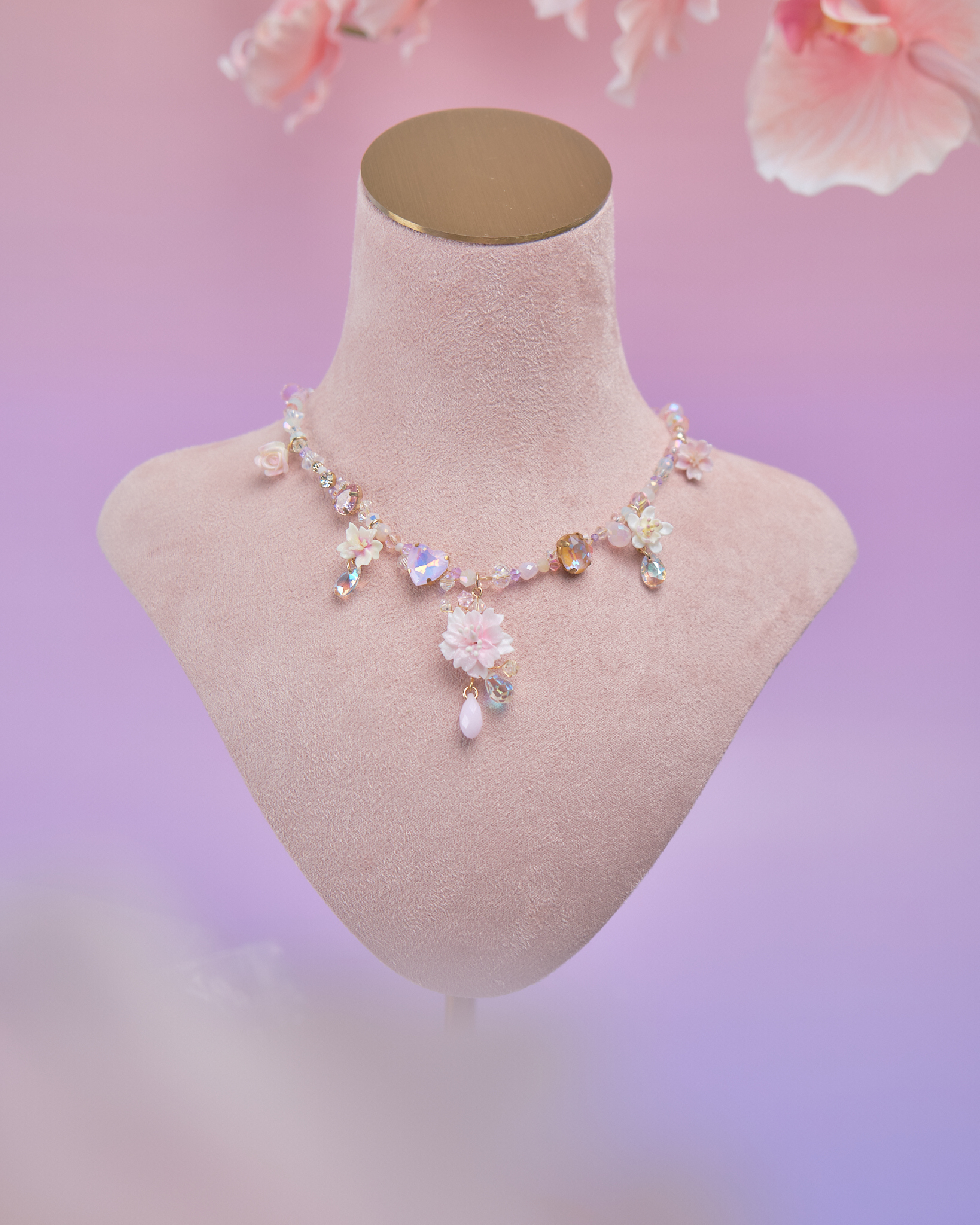 11885 小花束水晶鎖骨鏈