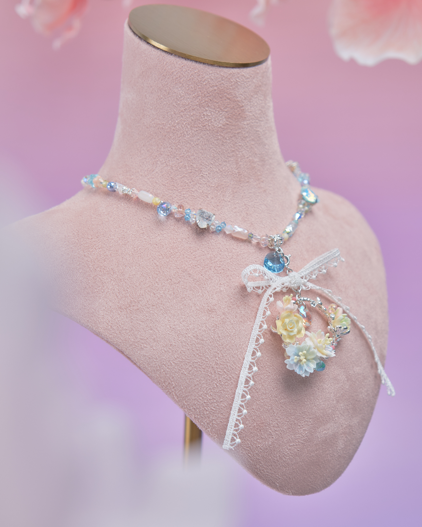 11888 小花束水晶鎖骨鏈