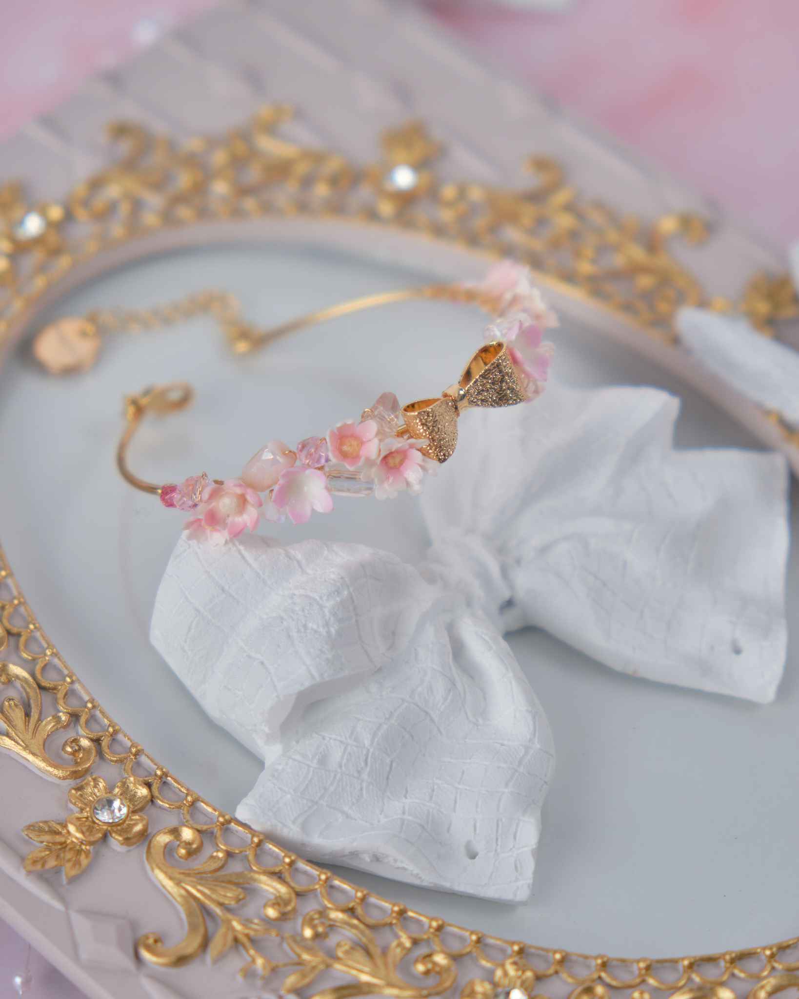 11896 春日女孩小花束晶石手鈪