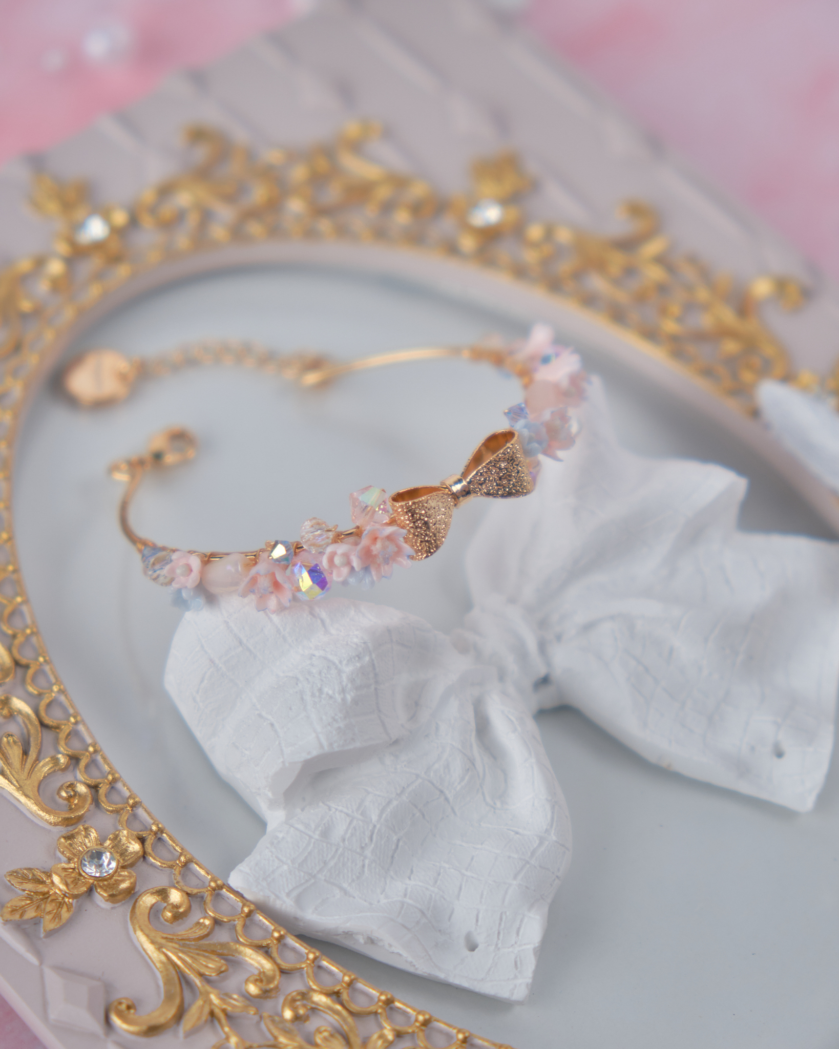 11899 春日女孩小花束晶石手鈪