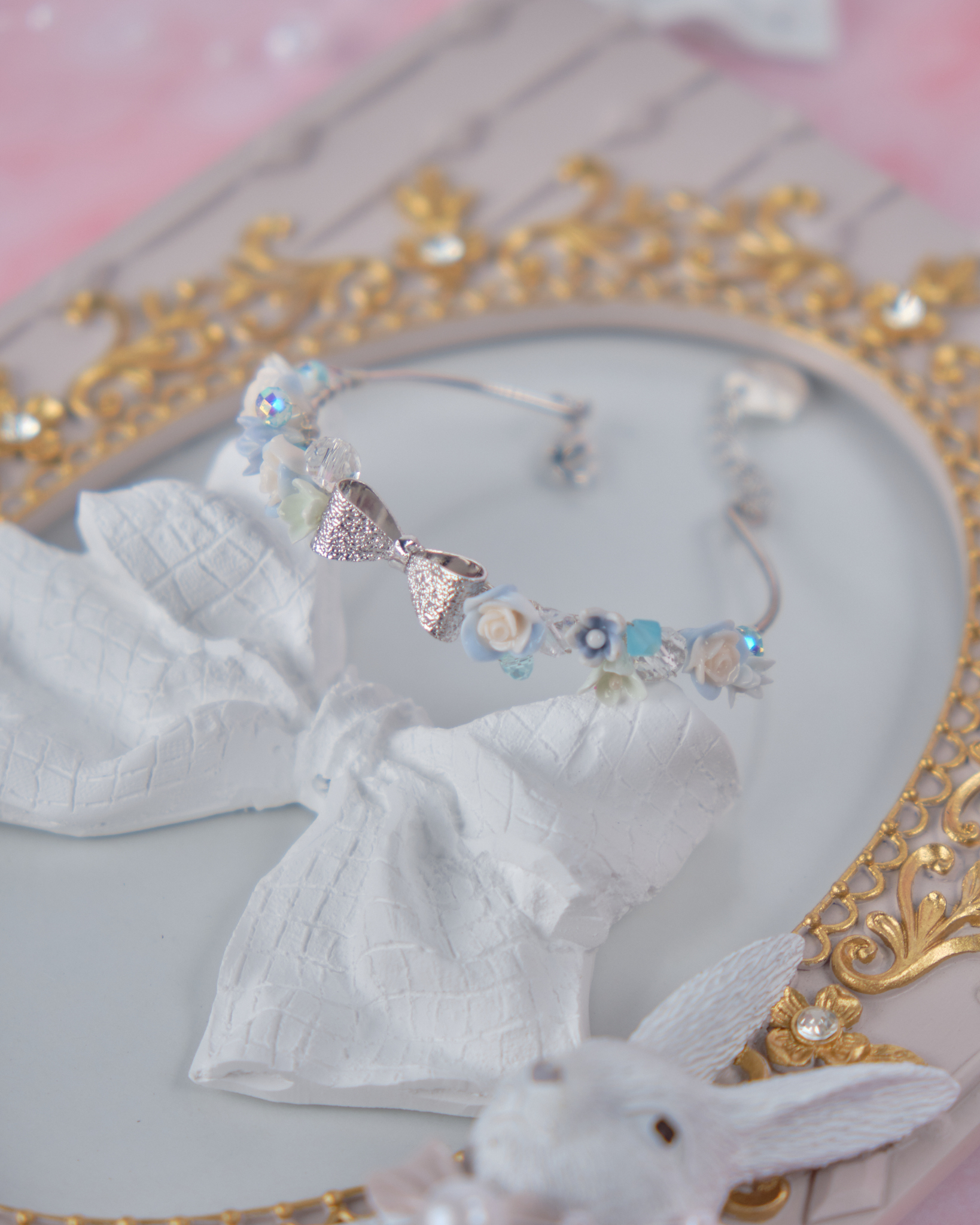 11898 春日女孩小花束晶石手鈪