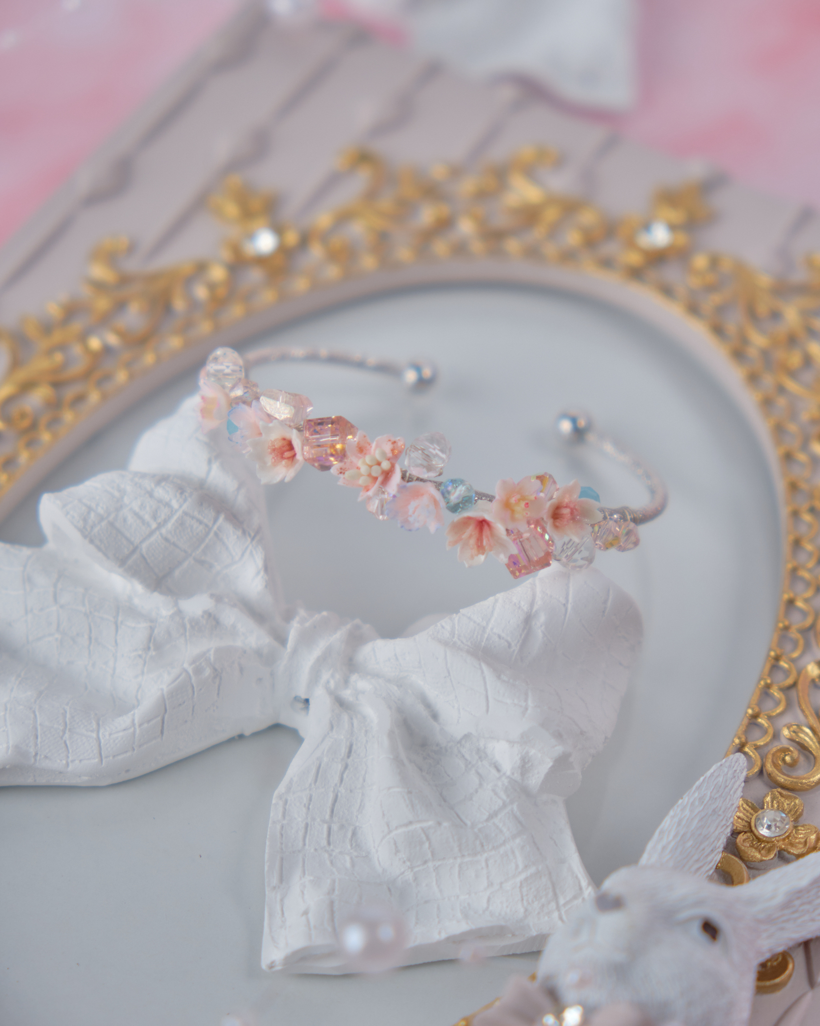 11900 春日女孩小花束晶石手鈪