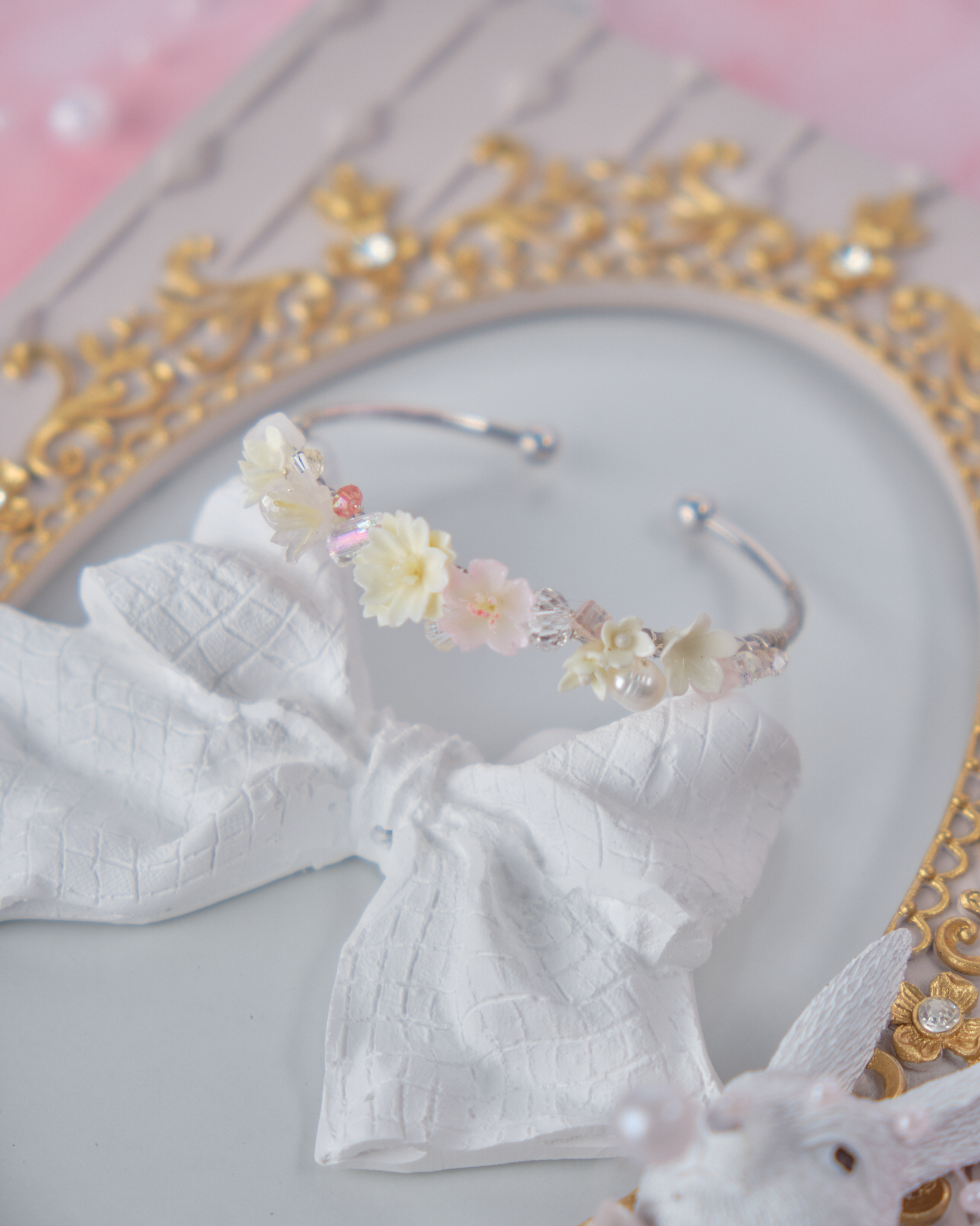 11909 春日女孩小花束晶石手鈪