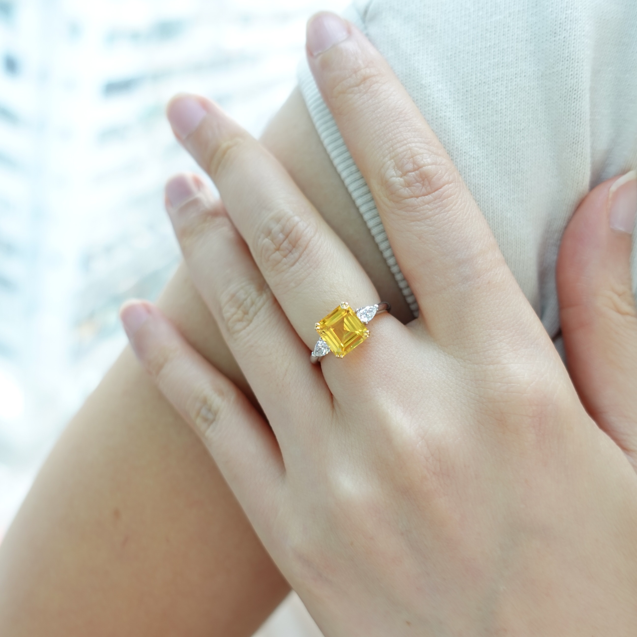 3.11ct天然黃藍寶石鑽石18K金戒指 (帶寶石證書)