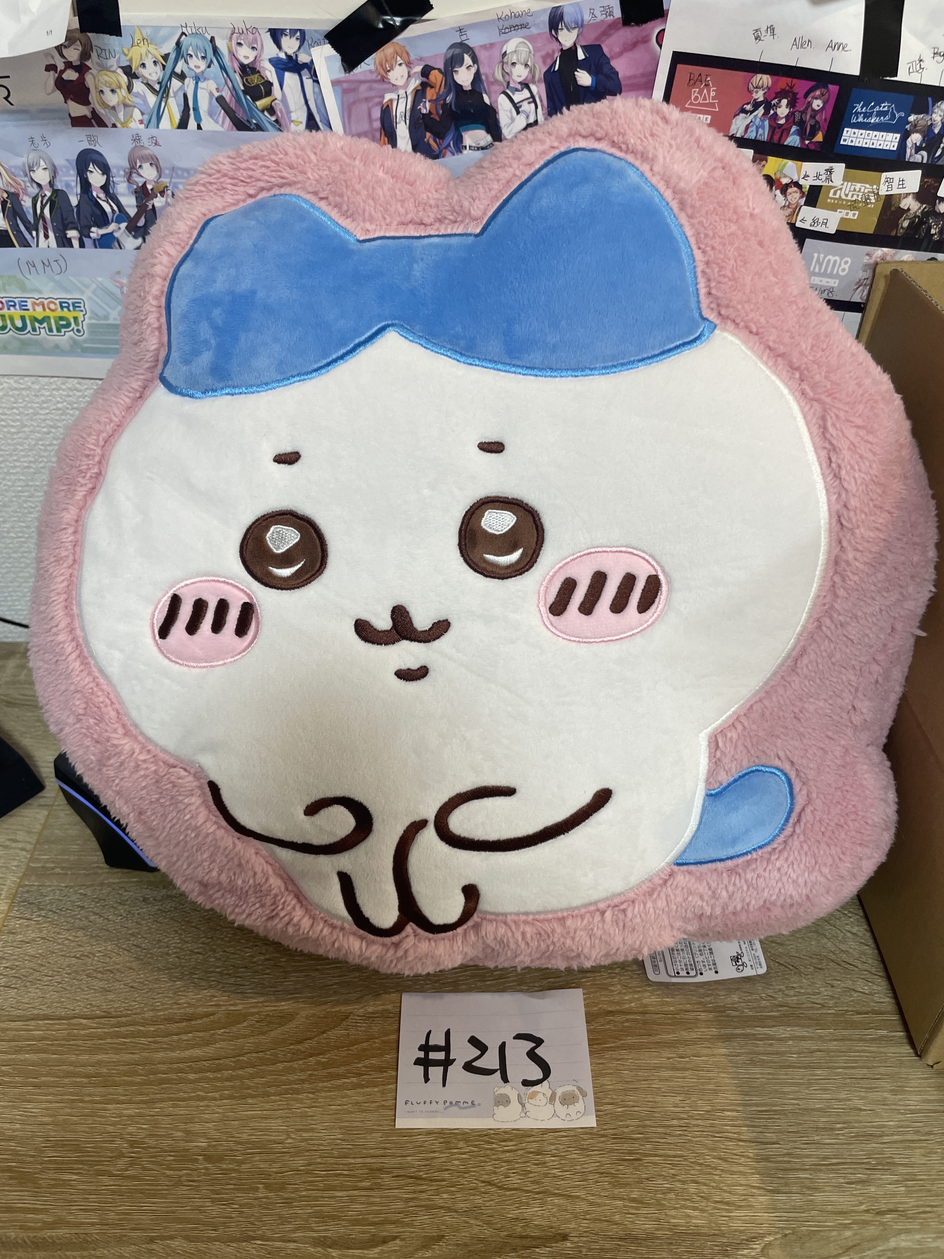 CHIIKAWA 八字貓 cushion#213