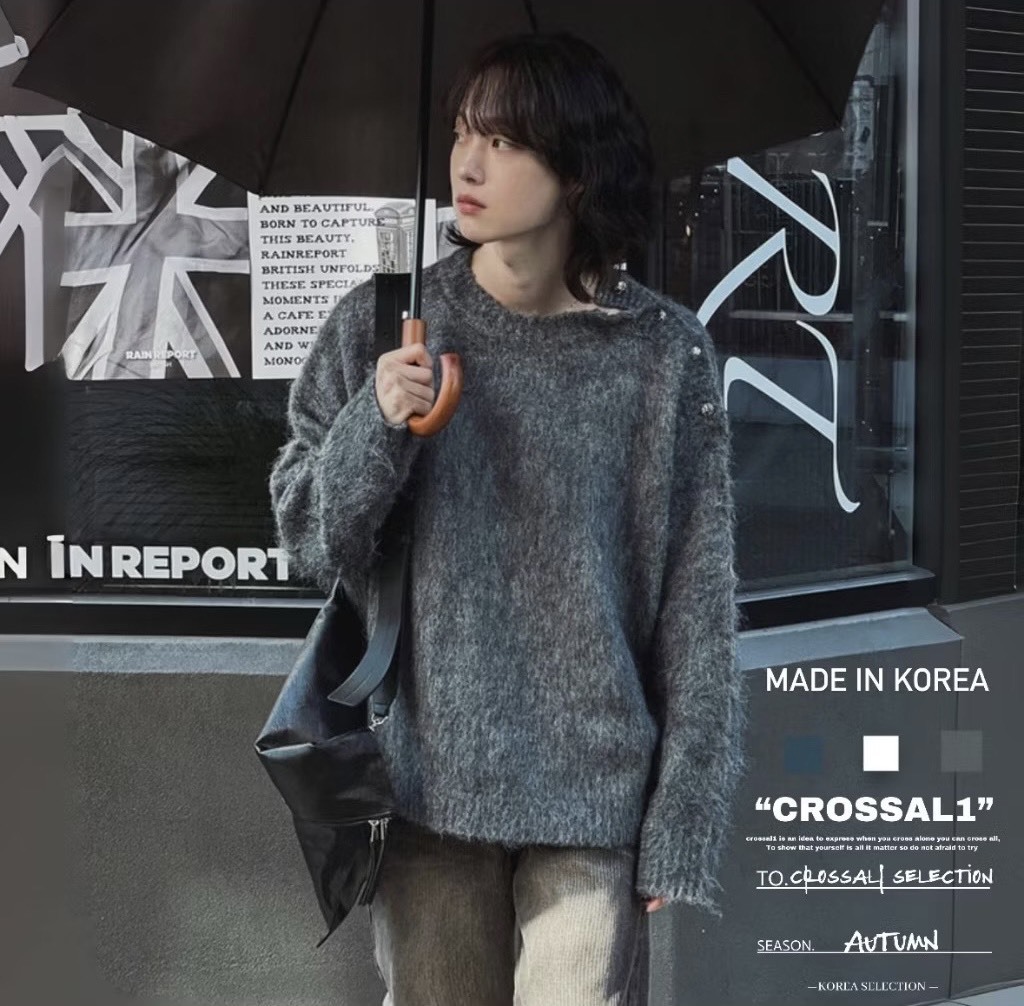 毛絨金屬肩釦針織毛衣