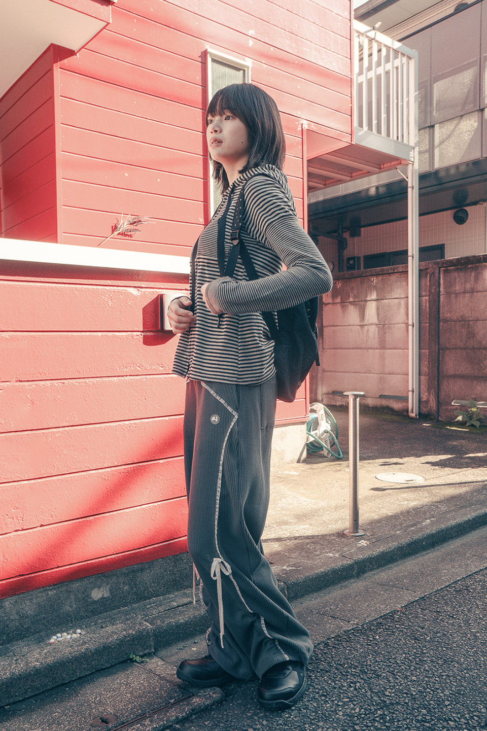 HUG YOUR SKIN) Stripe babydoll hoodie zip-up - 2col