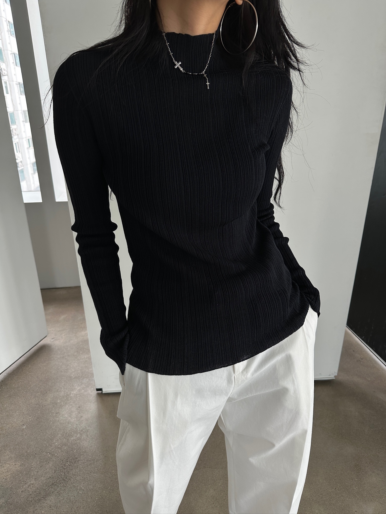 Slim ribbed blouse