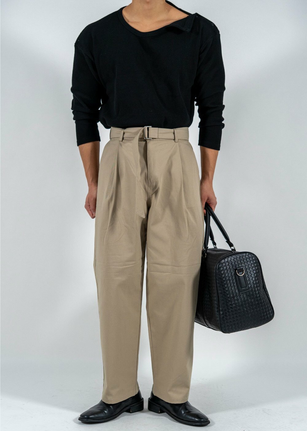 Elin 針褶腰帶休閒褲