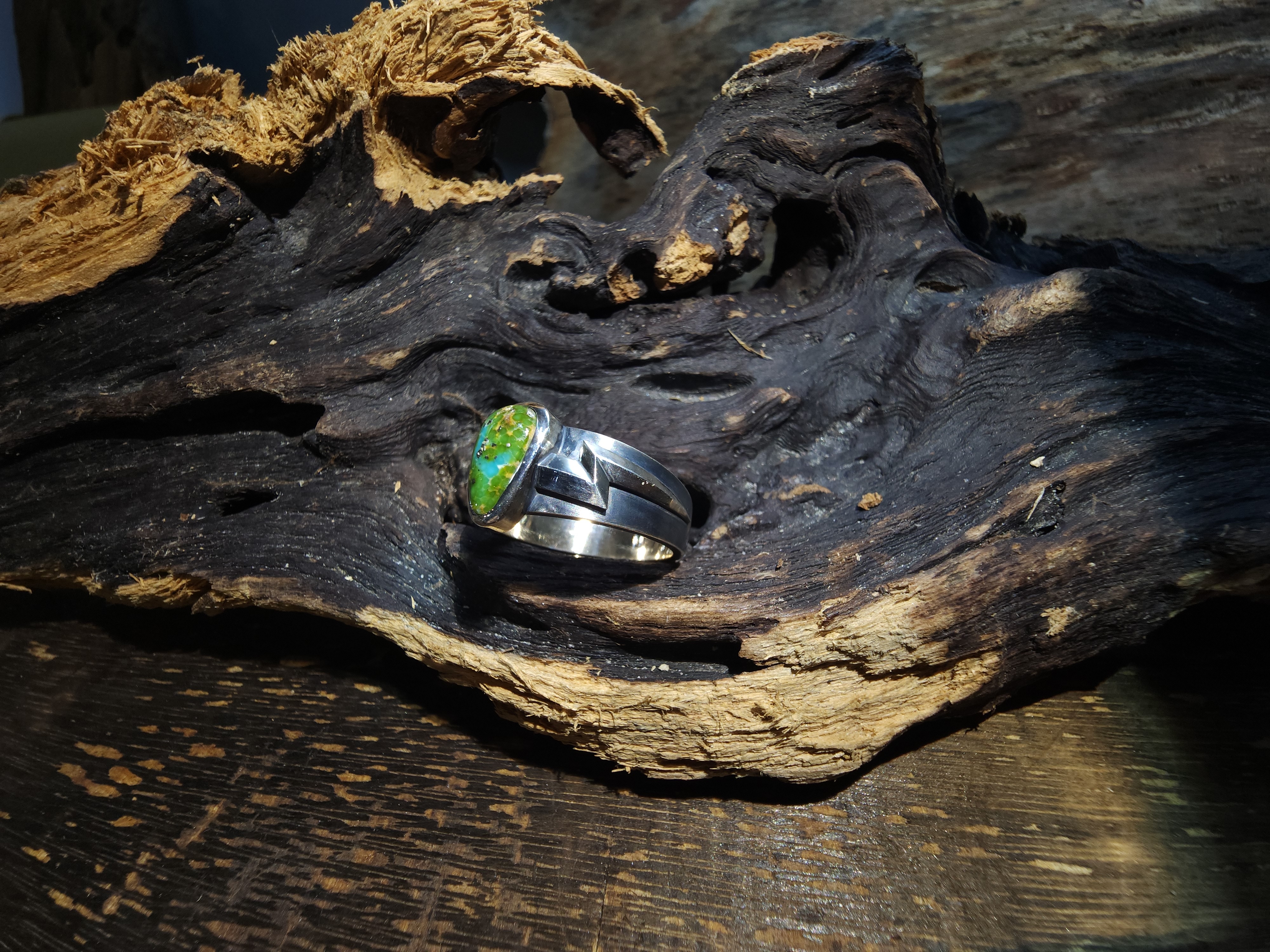 *Black Venom Jewelry- Freedom & Prayer 純銀閃電戒鑲 Sonora Gold 松石