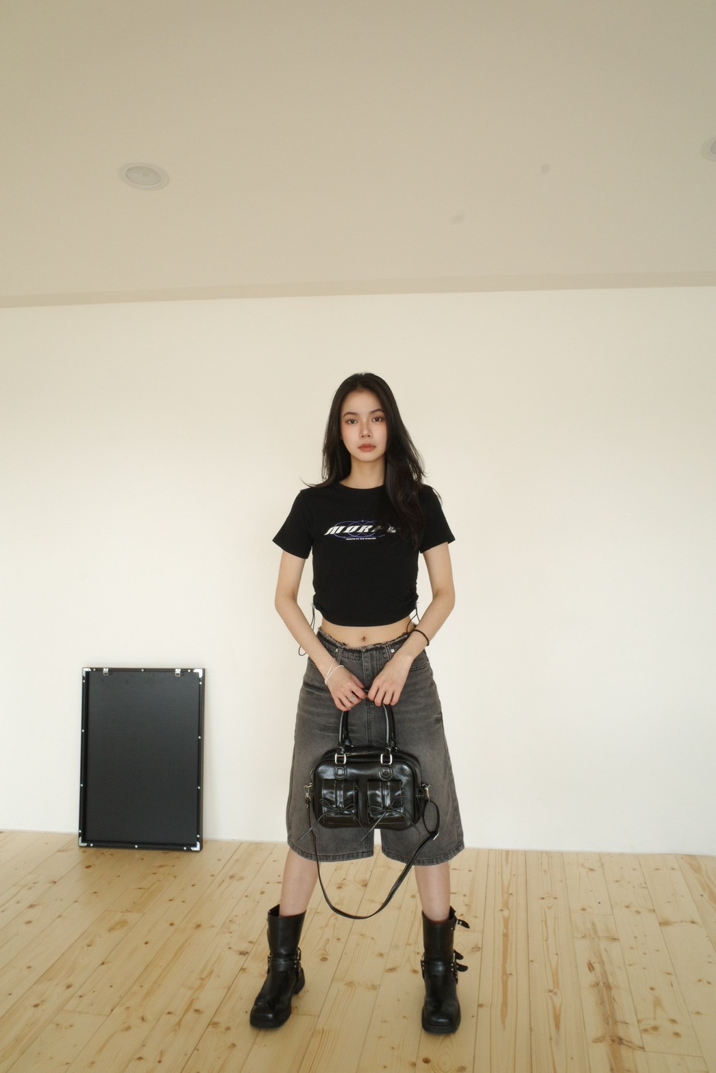 <女裝現貨💗> MA16 紋理洗水七分牛仔褲 一色