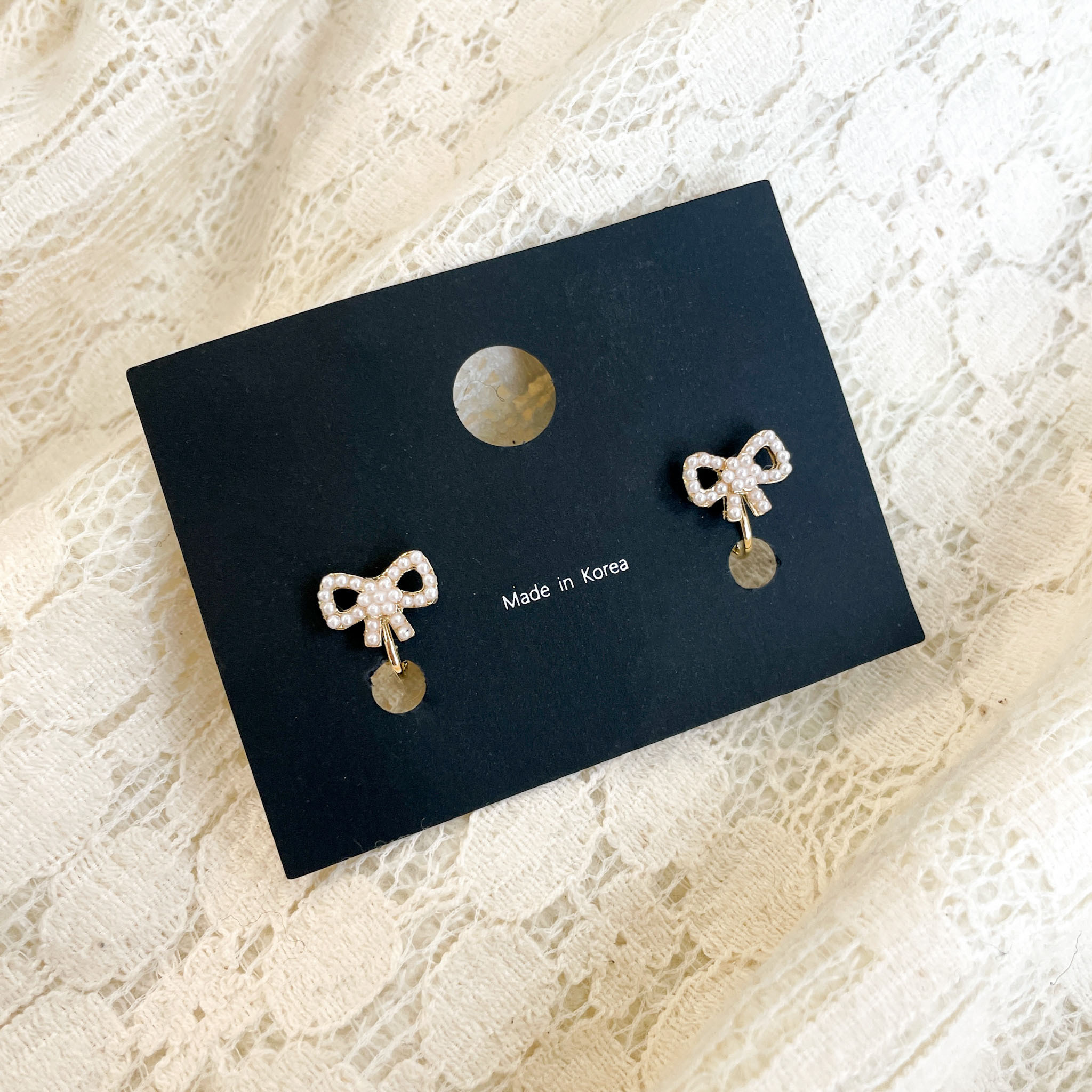 AC159 Dorothy Bow Ear Clips