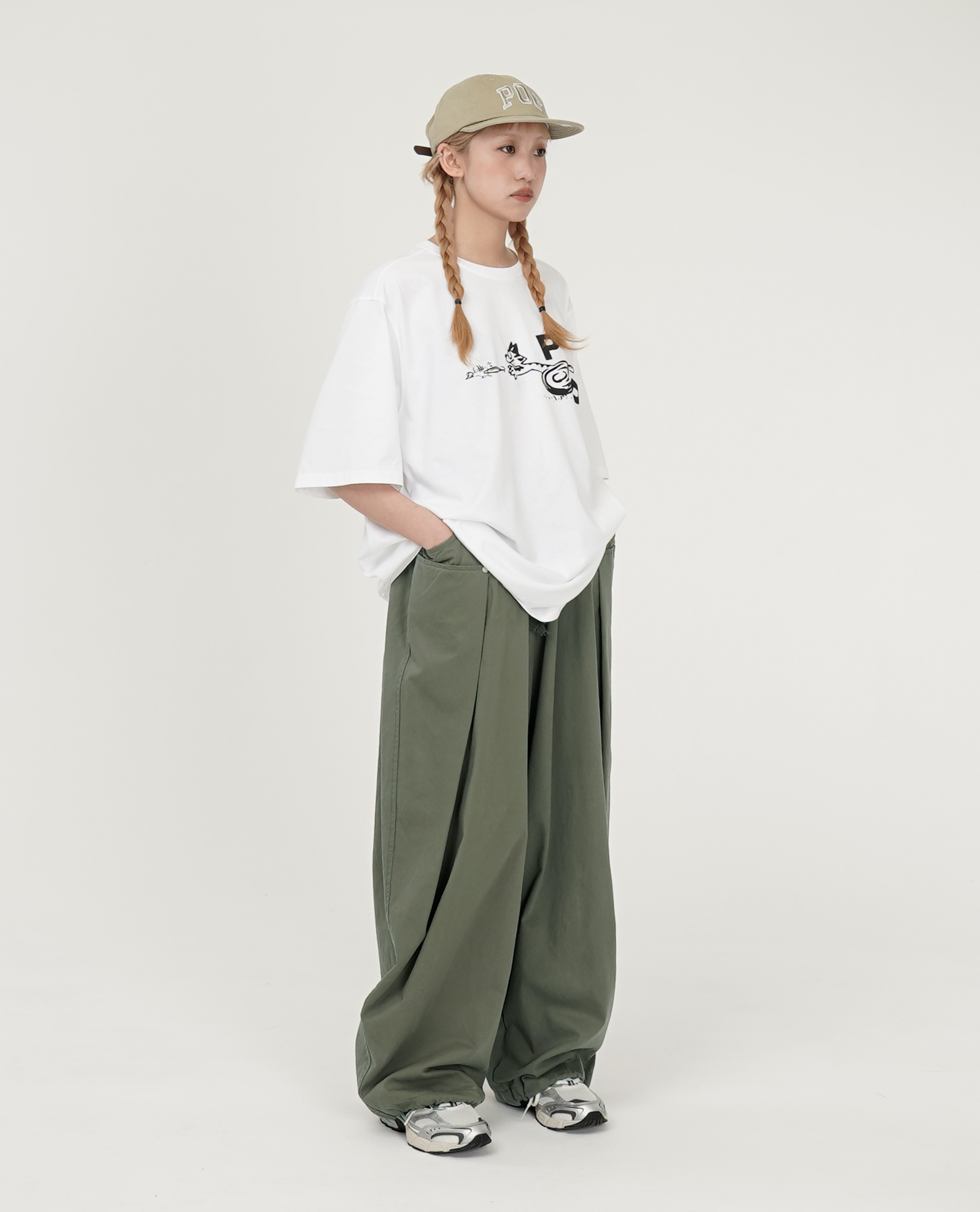 鬆緊綁帶褲管內摺寬褲